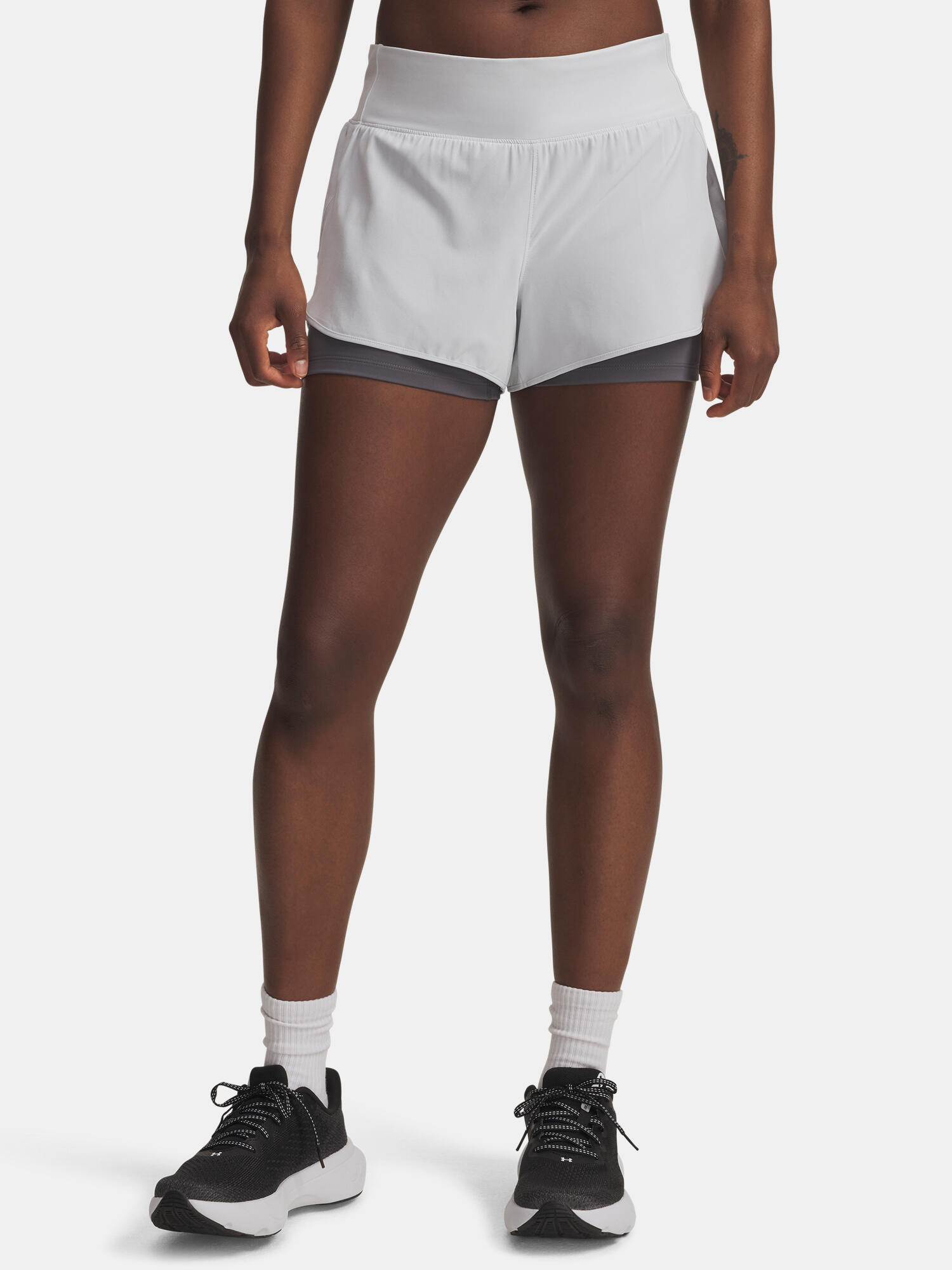 Pantaloni scurți pentru femei Under Armour UA Launch Pro 3in 2in1-GRY