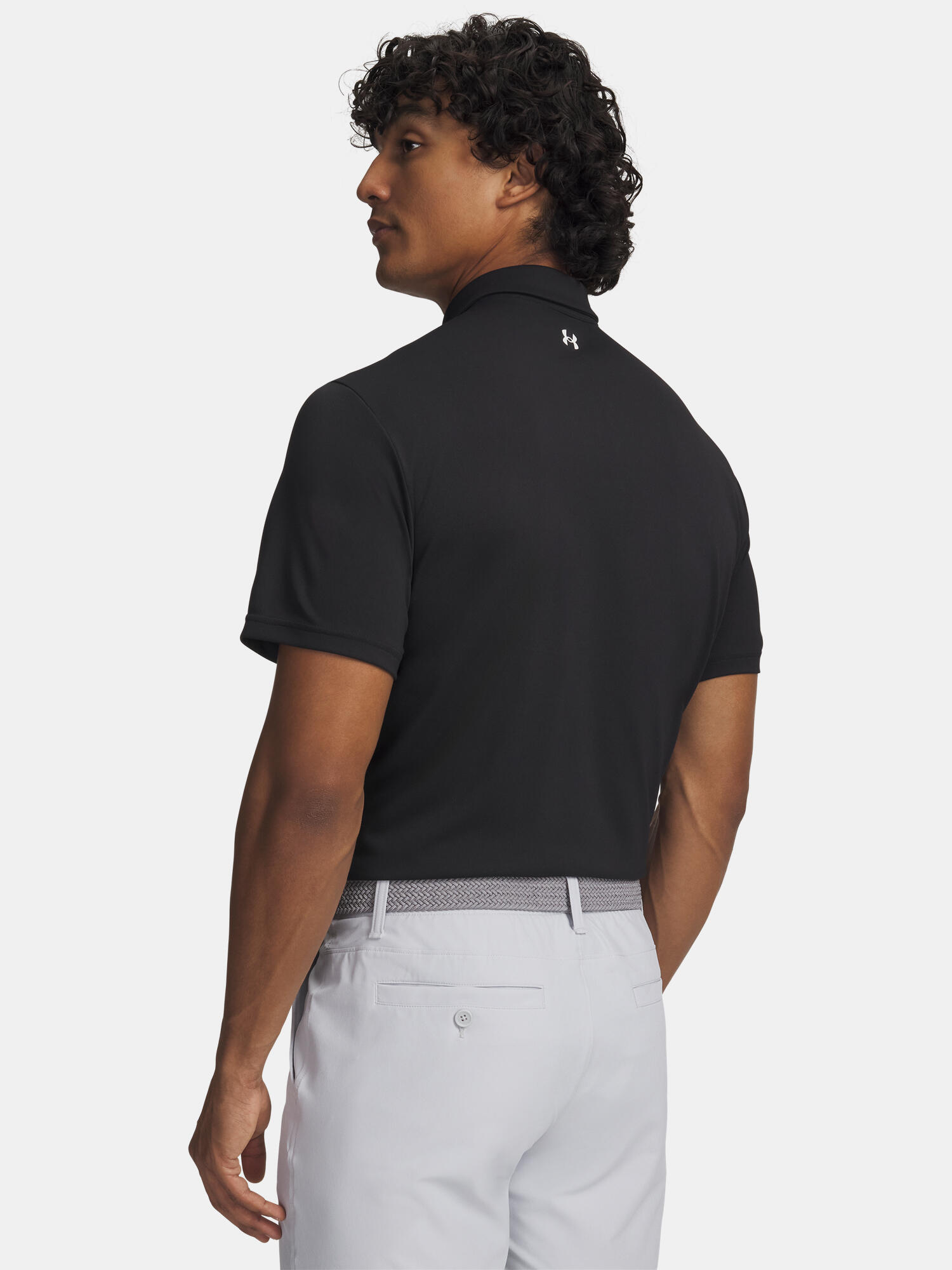 Polo de golf Under Armour T2G Piqué pour homme, noir 2/3
