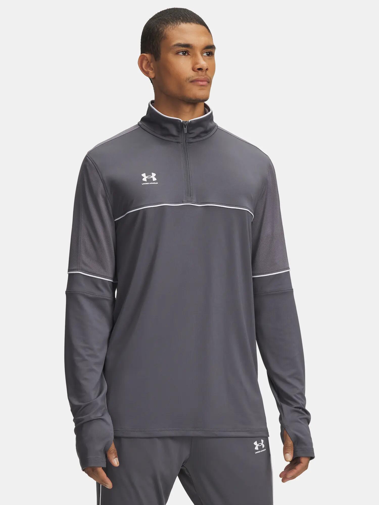 UNDER ARMOUR picture