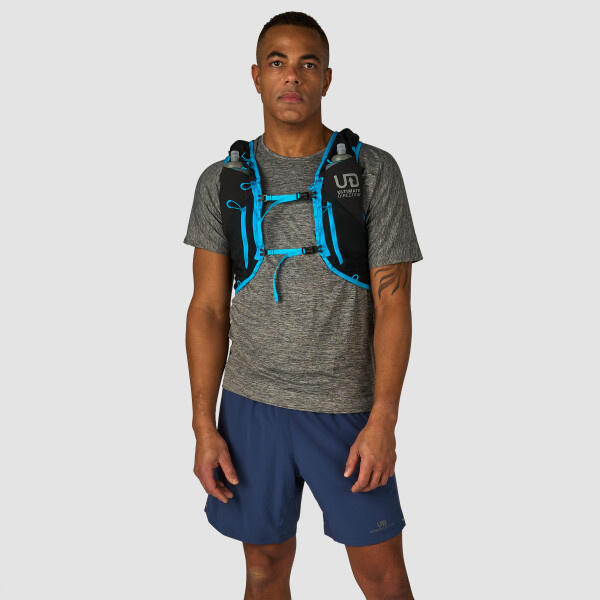 Adventure Vest 3/7