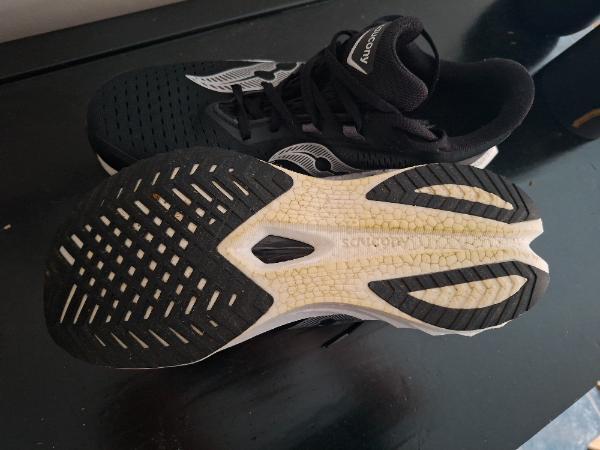 Tussen Particulieren - Hardloopschoenen saucony 3/4