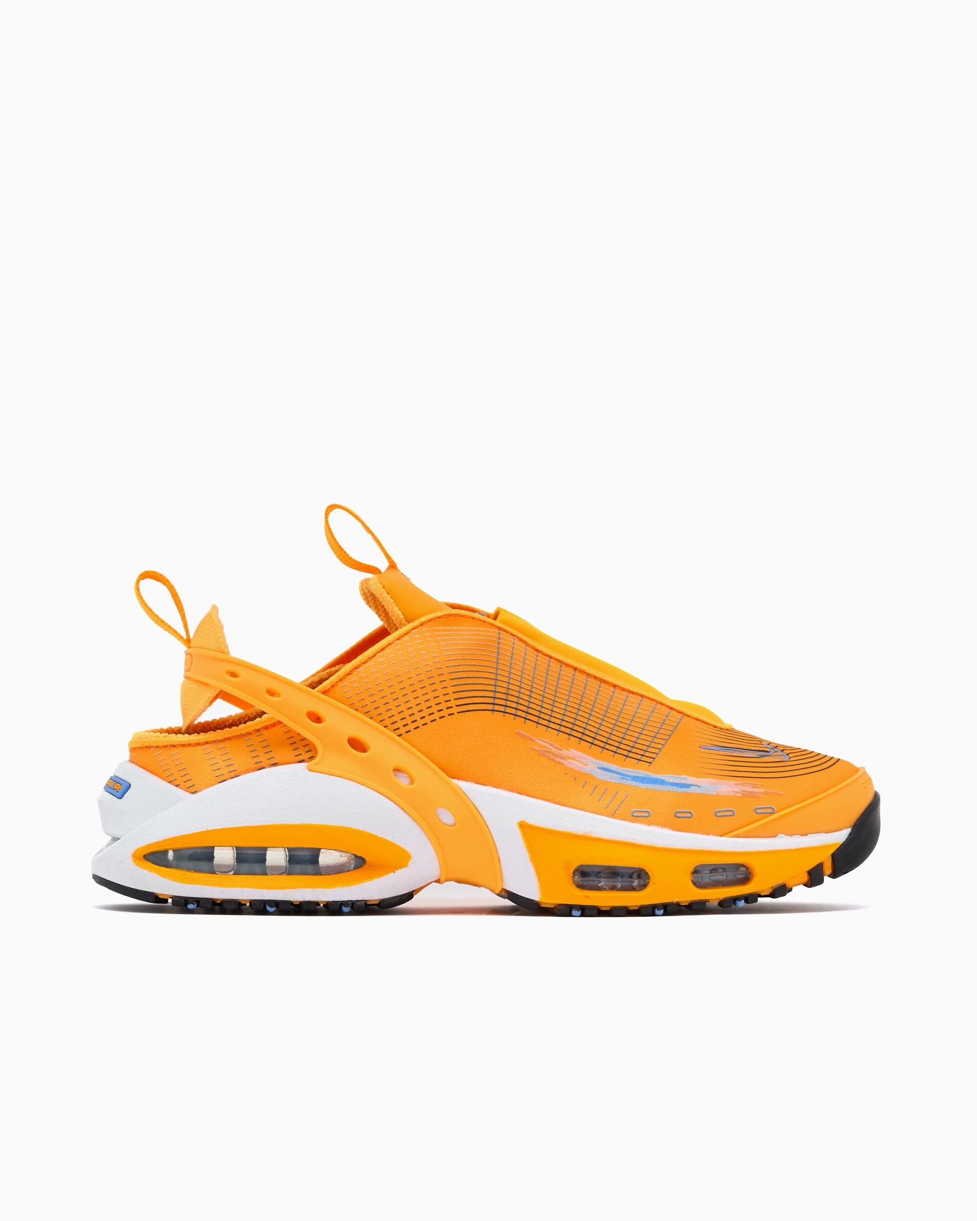 NIKE picture