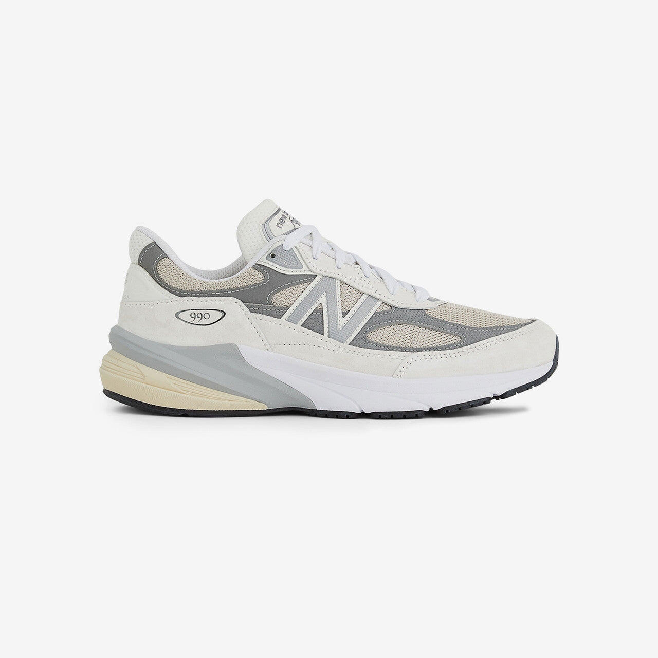 NEW BALANCE picture
