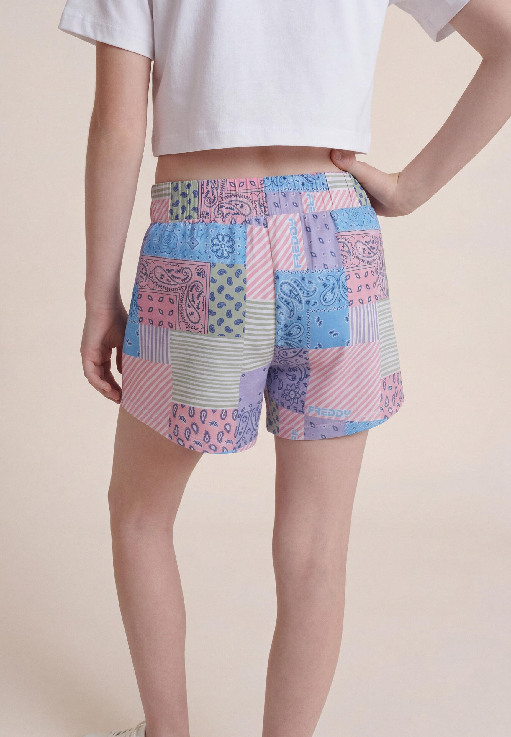 Pantaloni corti da bambina e ragazza in jersey fantasia 3/4