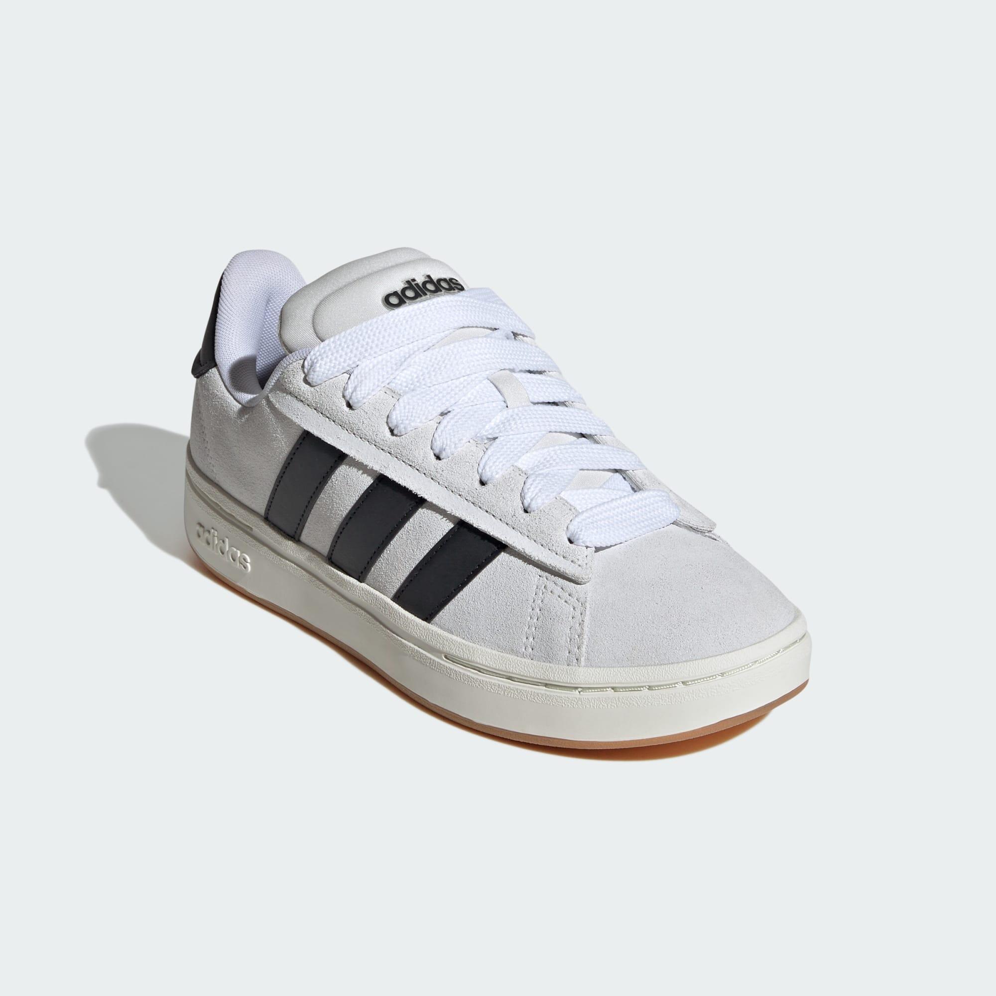 Grand Court Alpha Schuh 4/7