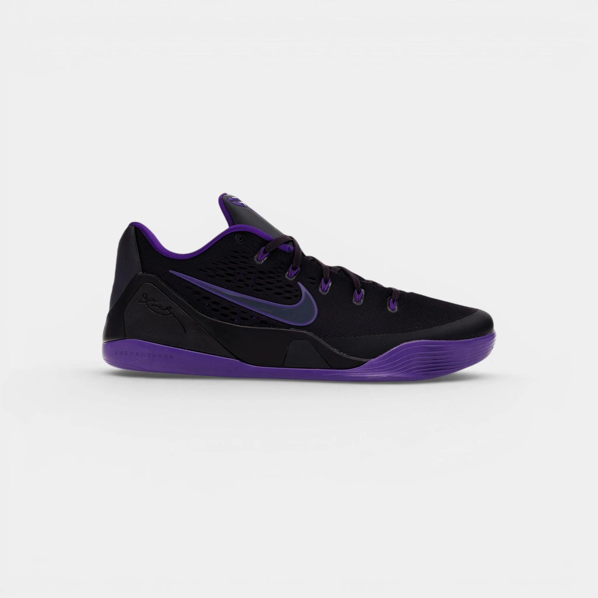 NIKE picture