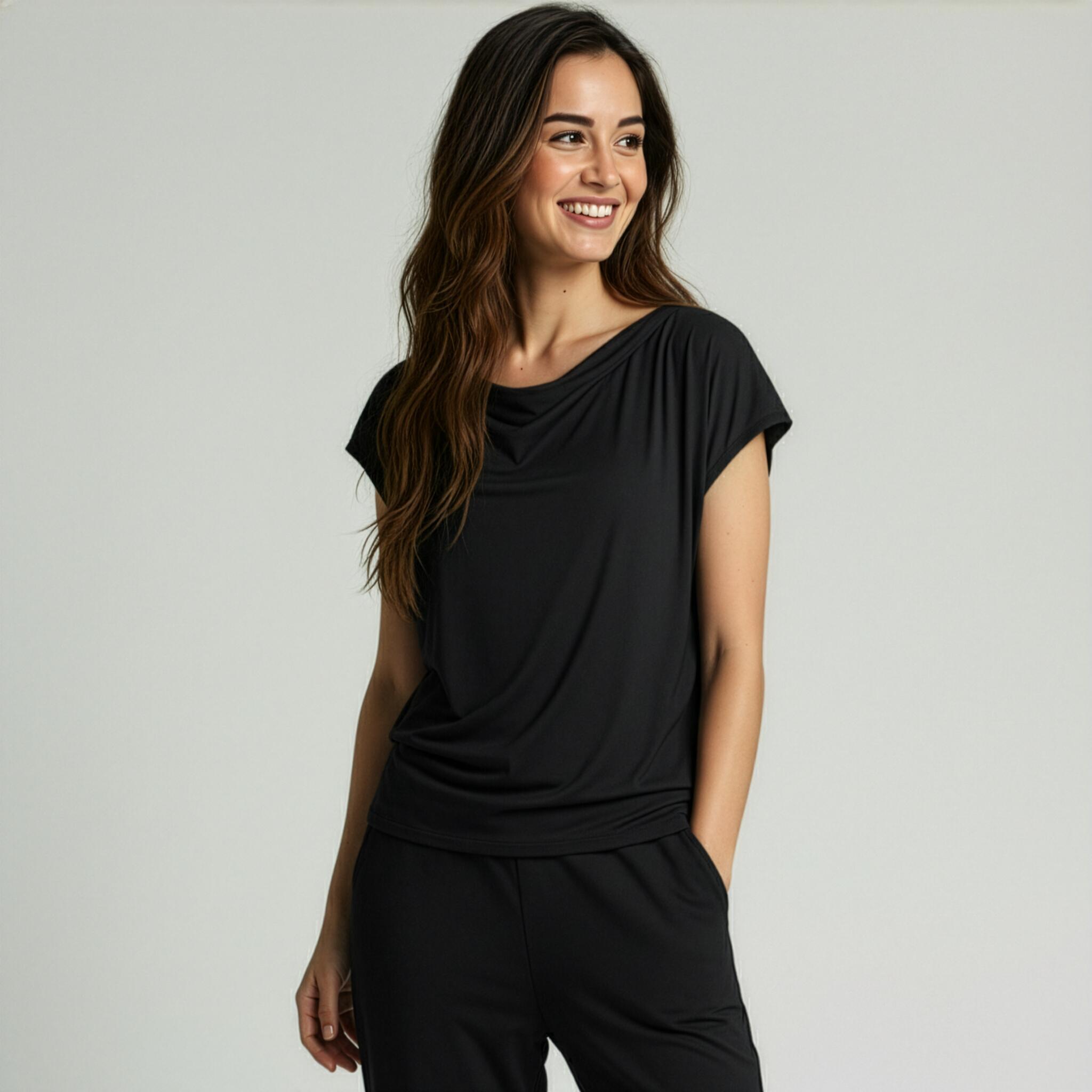 Yoga-Shirt flowing batwing "ala" - black 2/3