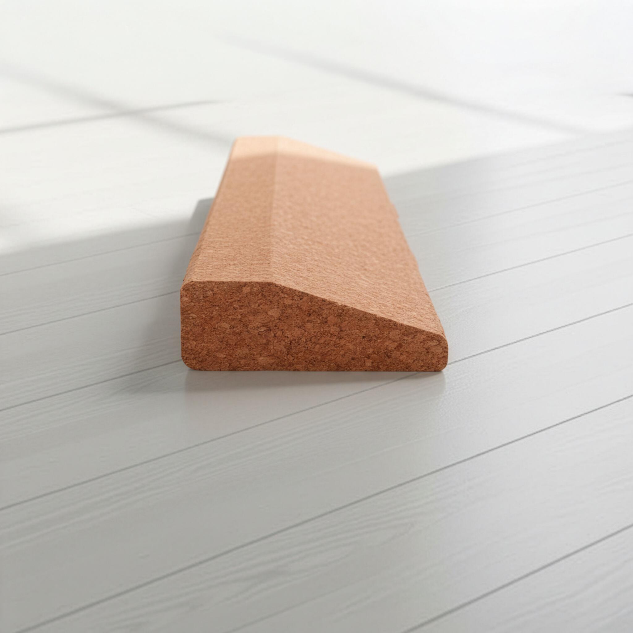 Wedge - cork (60 x 9 x 3 cm) 3/3