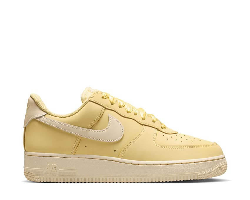 Nike Air Force 1 Retro Prm W Soft Yellow 1/1