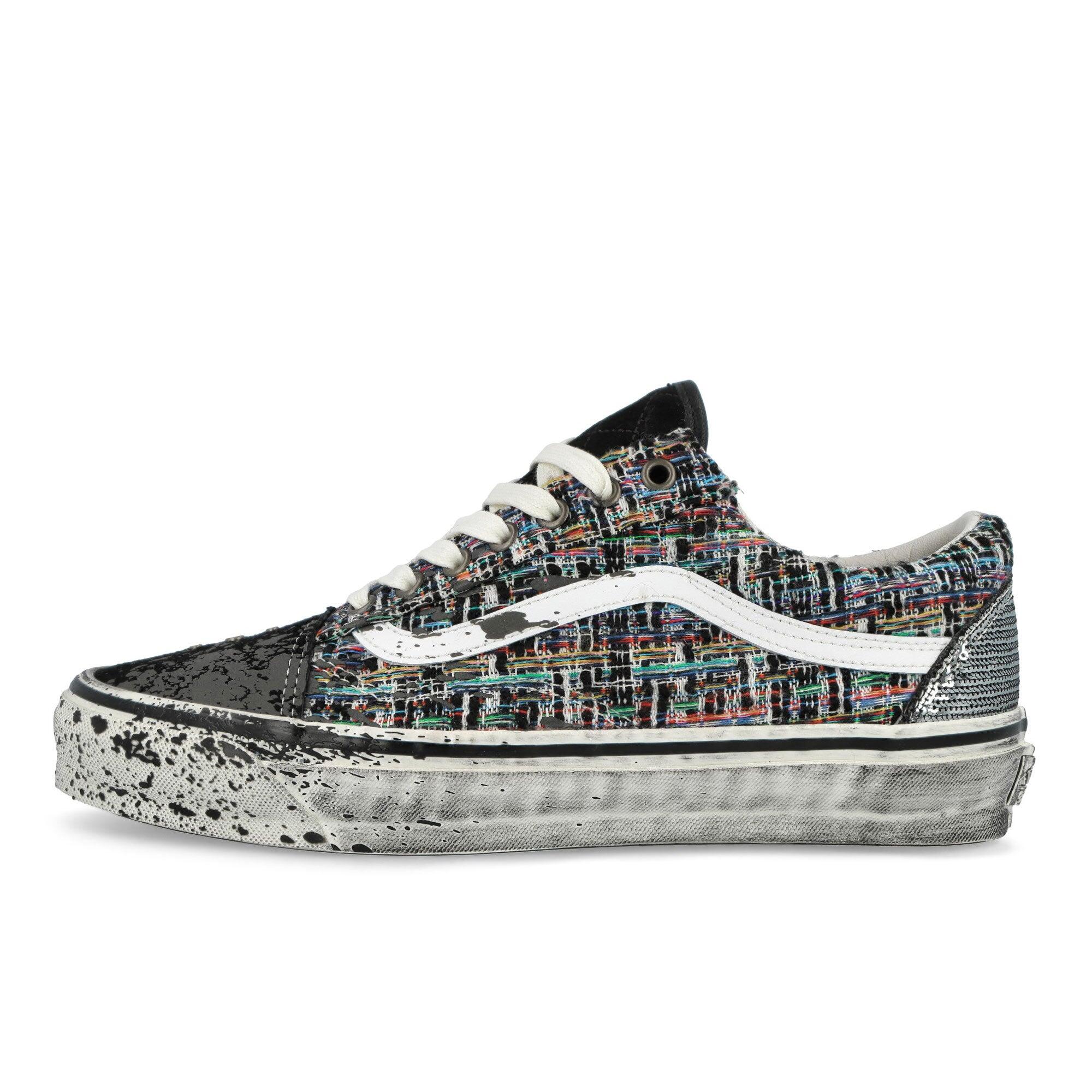 VANS picture