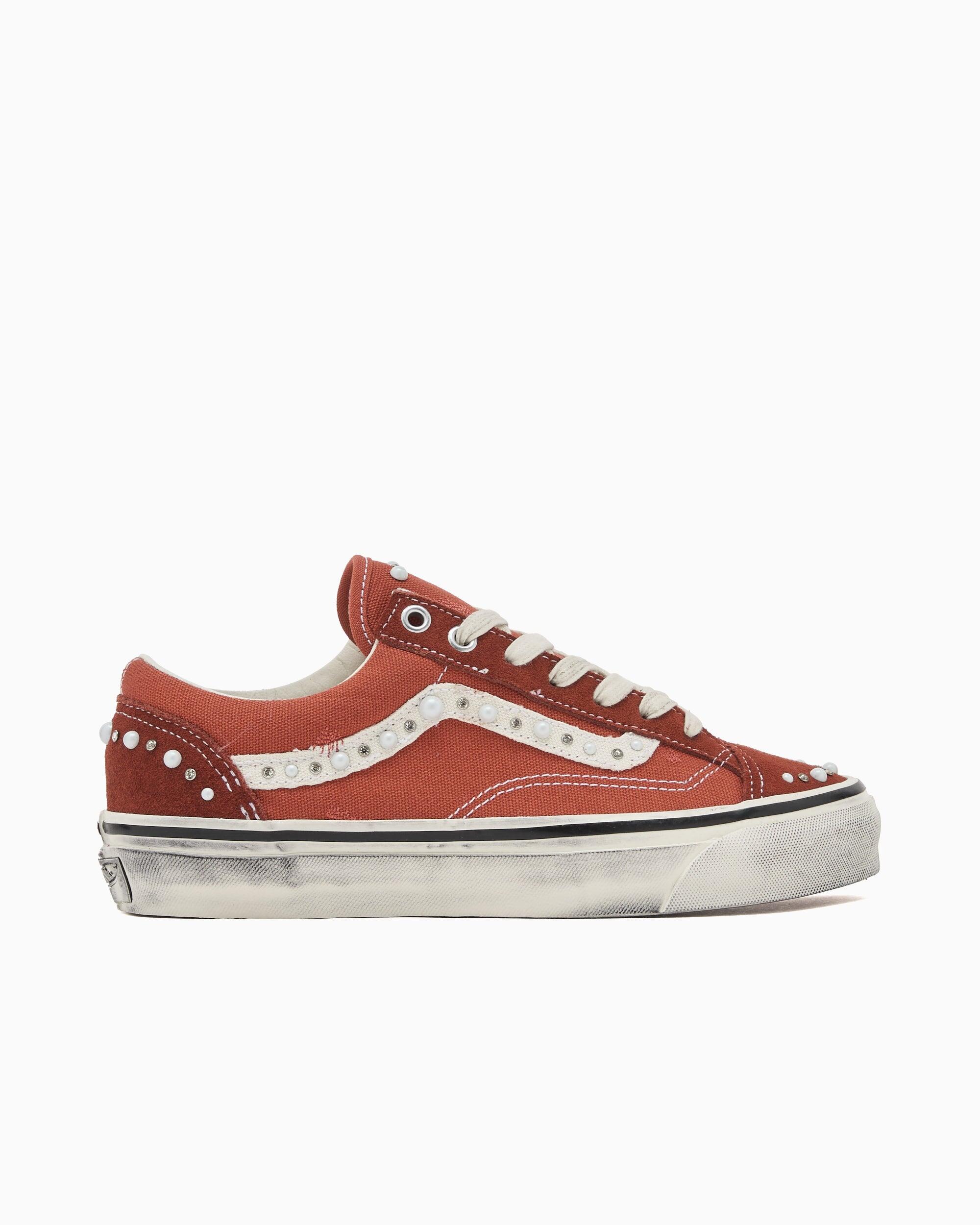 VANS picture