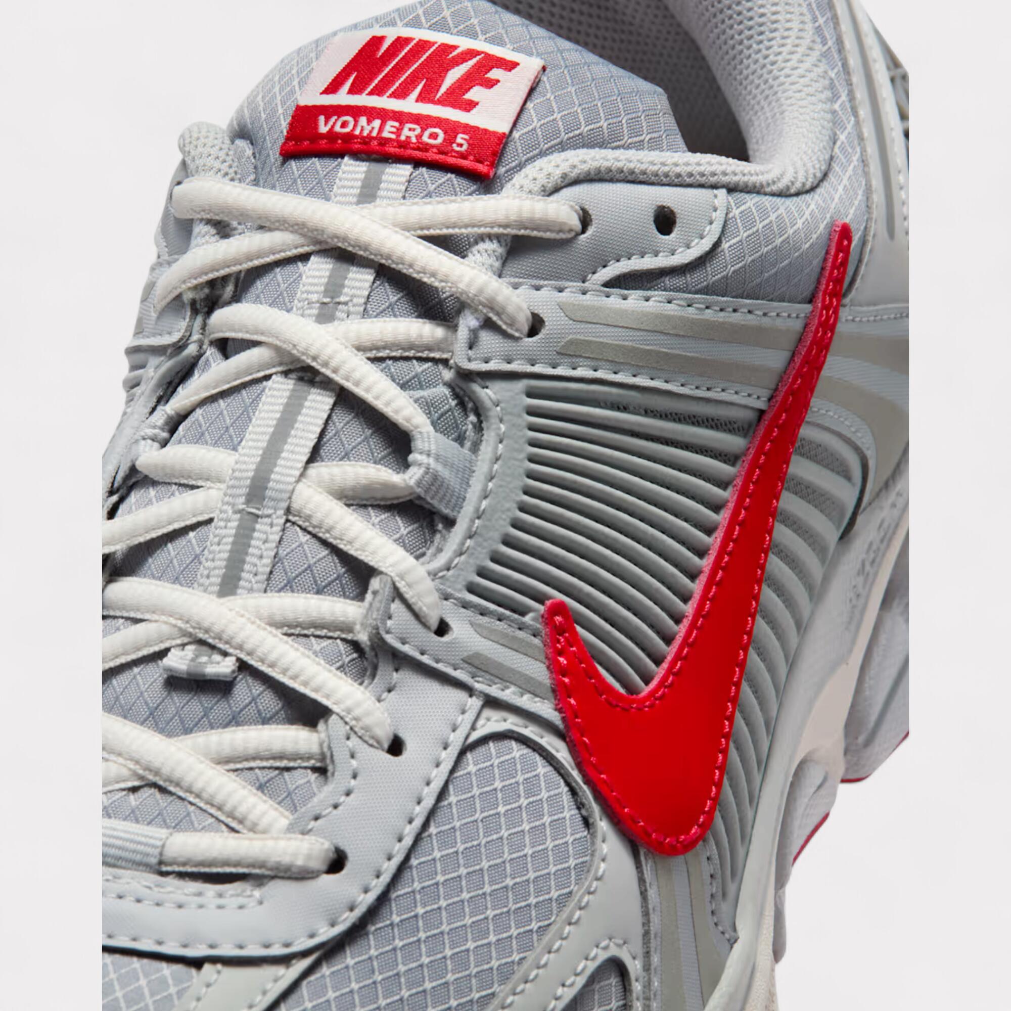 Nike Zoom Vomero 5 - Grey Fog Red 7/7
