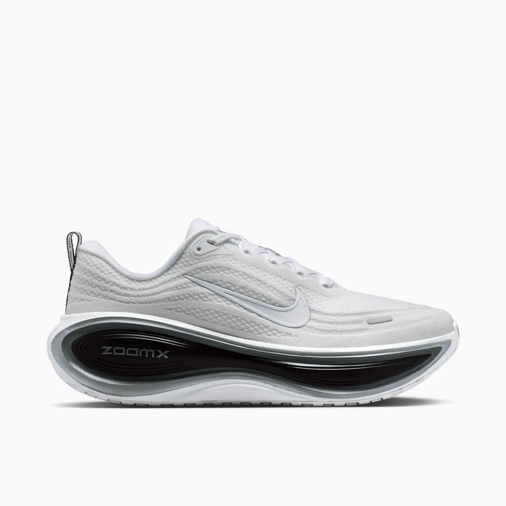Nike Vomero Plus men's sport walking shoes