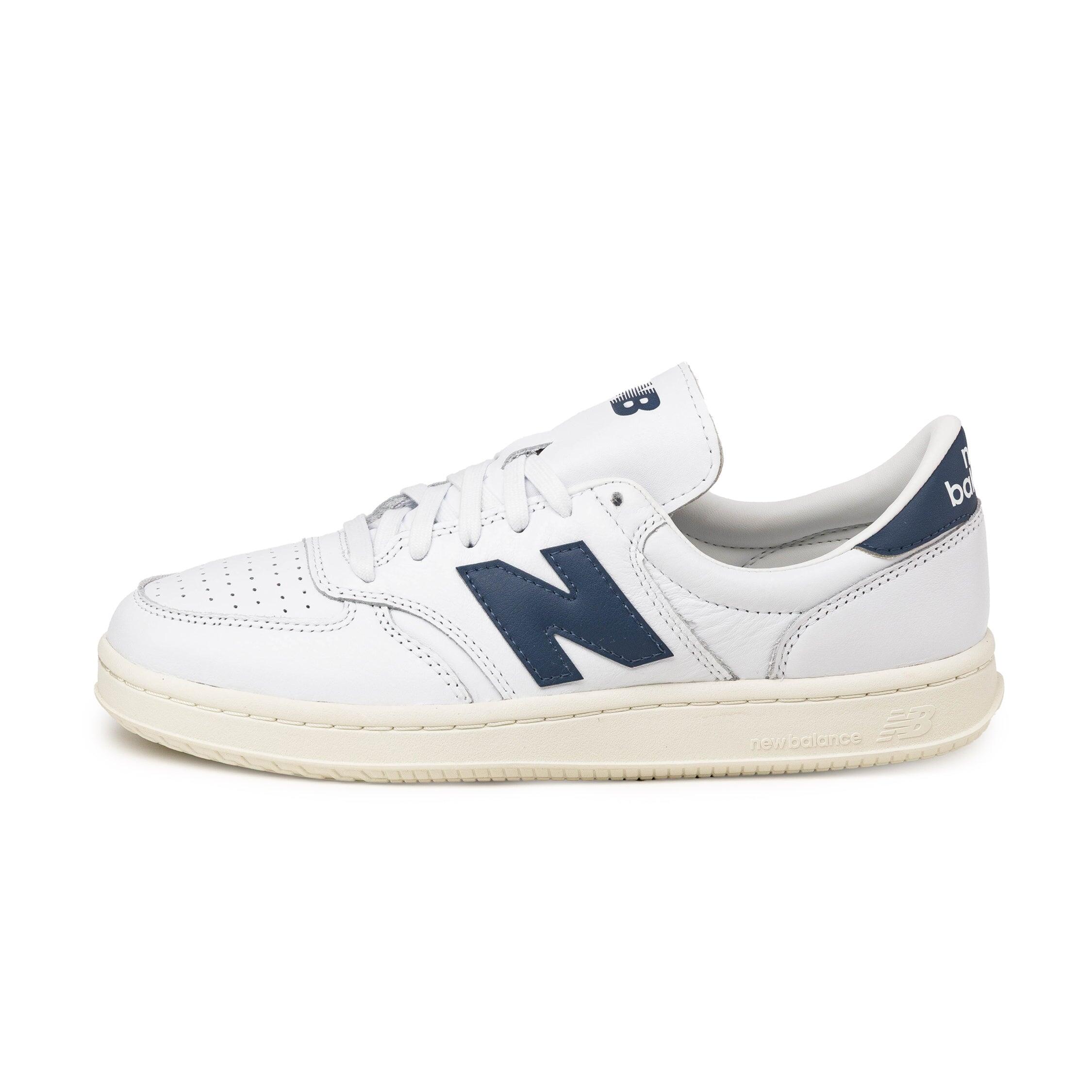 NEW BALANCE picture
