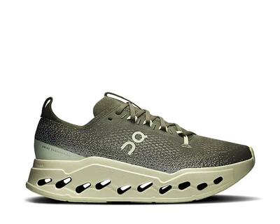 Hardloopschoenen on running cloudsurfer max olive/seedling