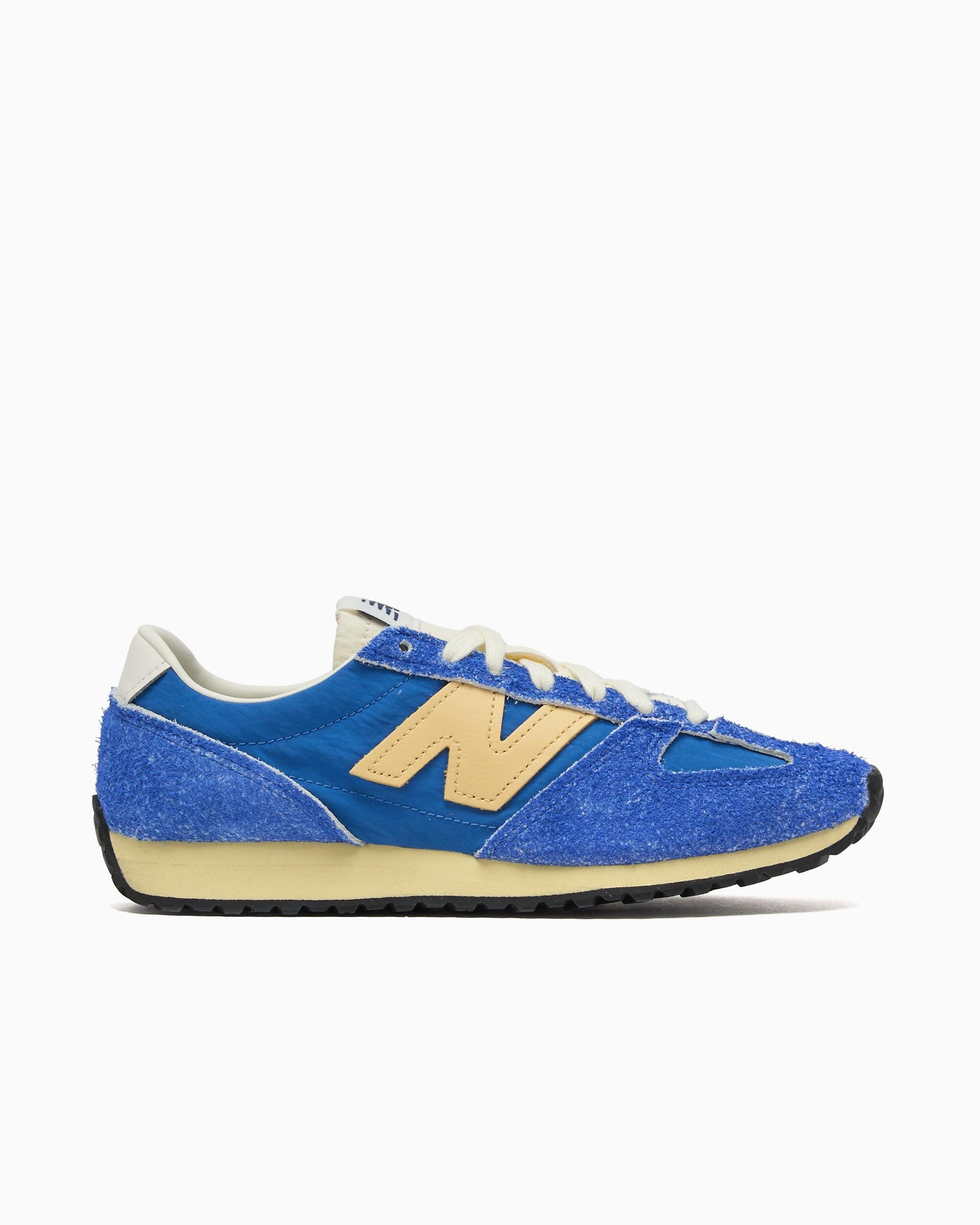 NEW BALANCE picture
