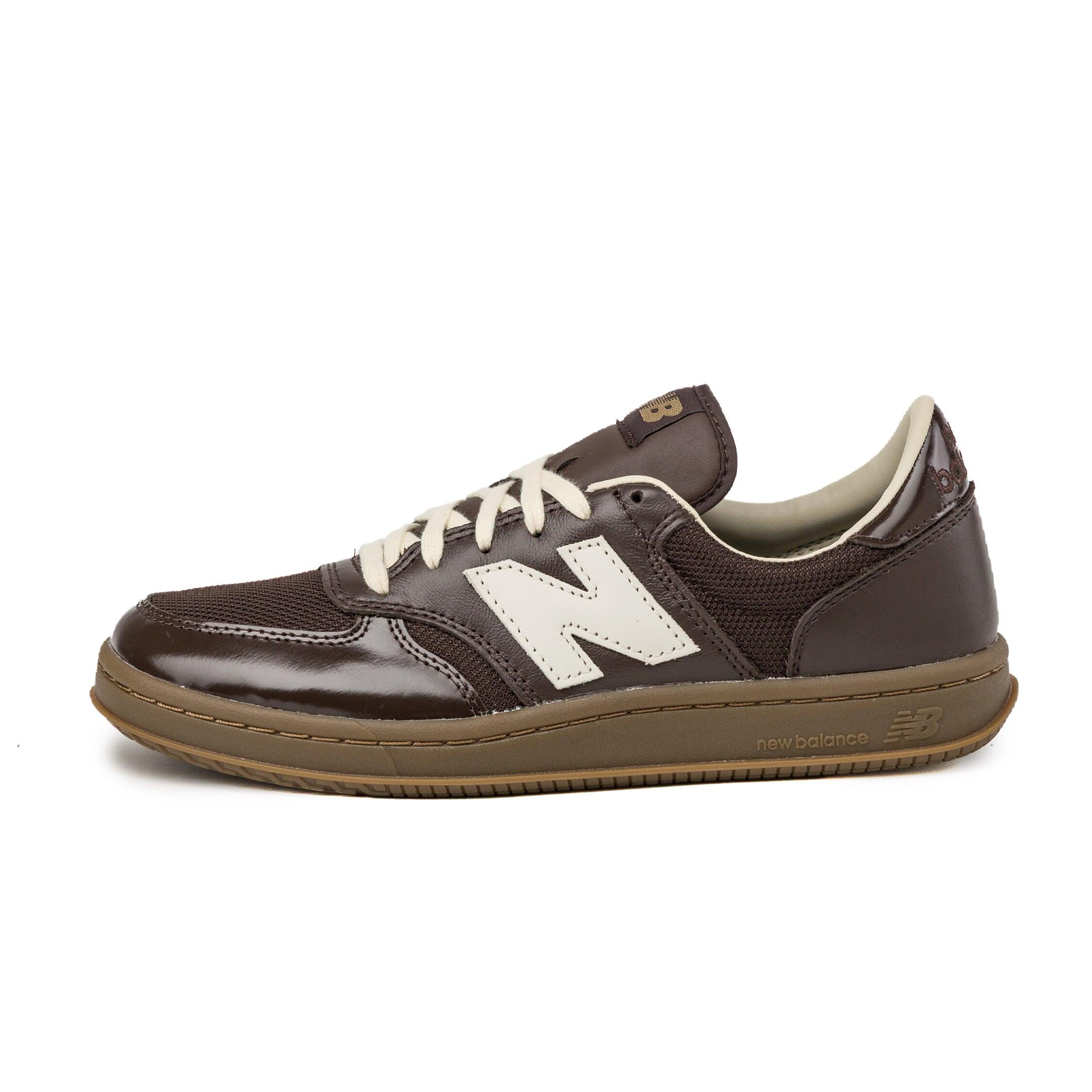 NEW BALANCE picture