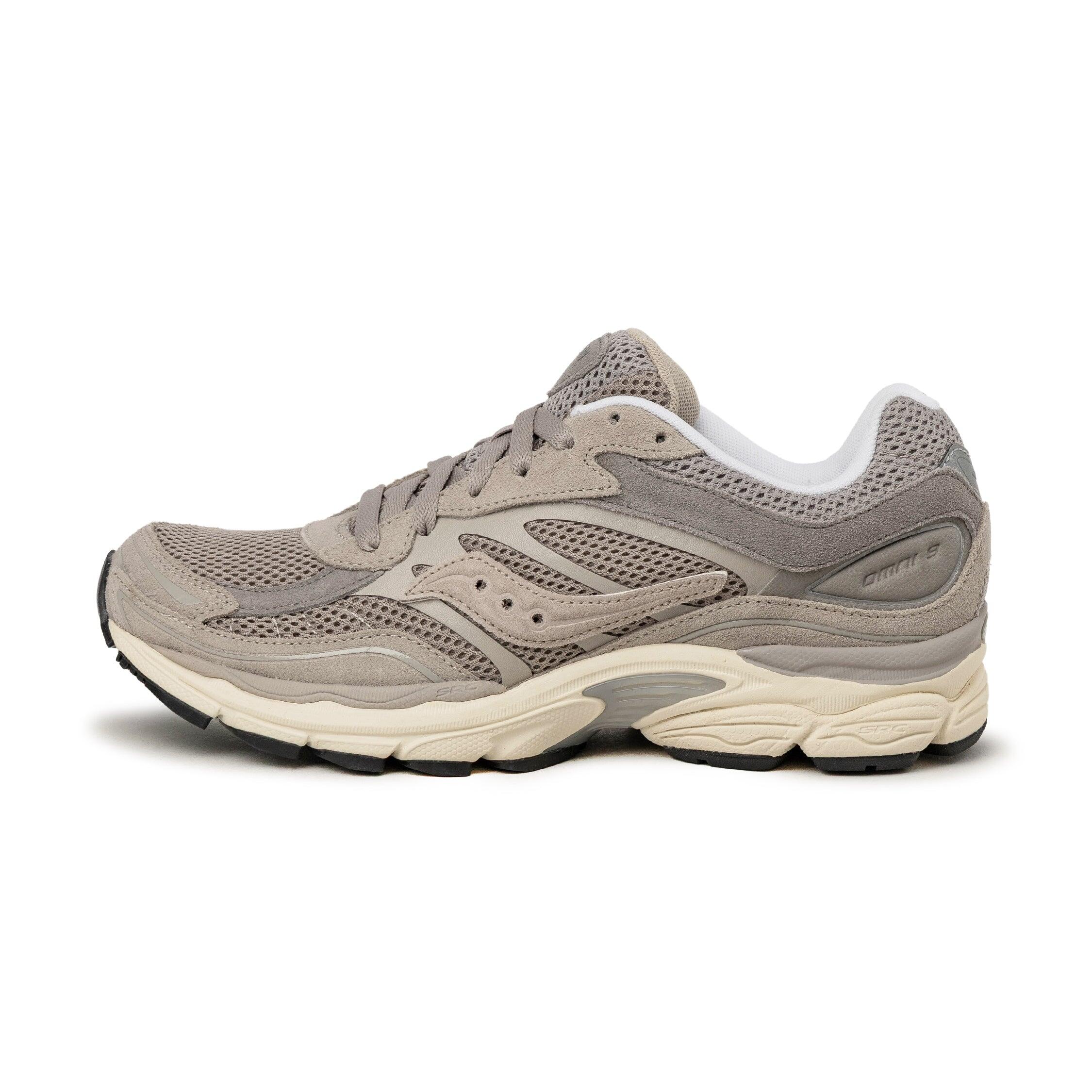 SAUCONY picture