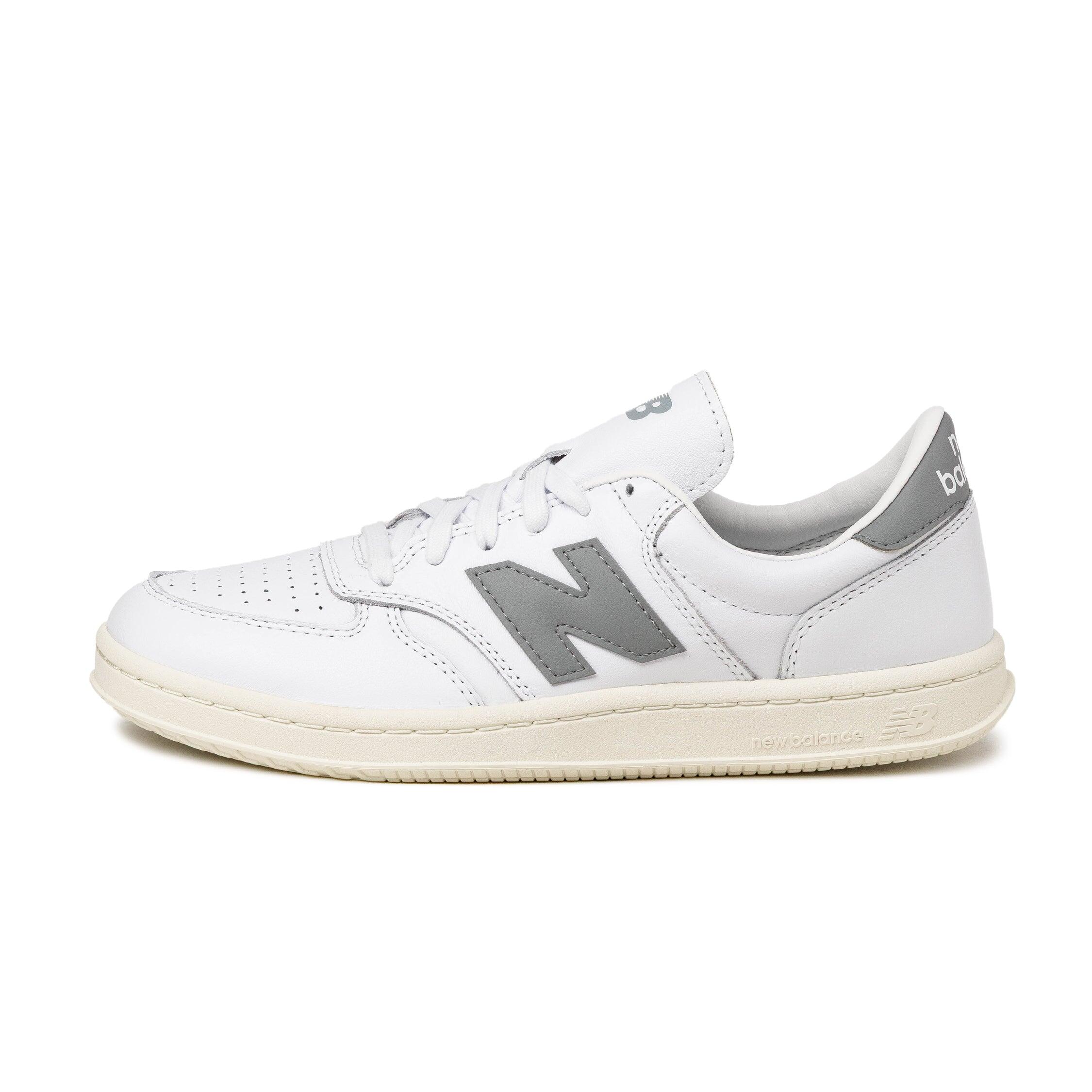 NEW BALANCE picture