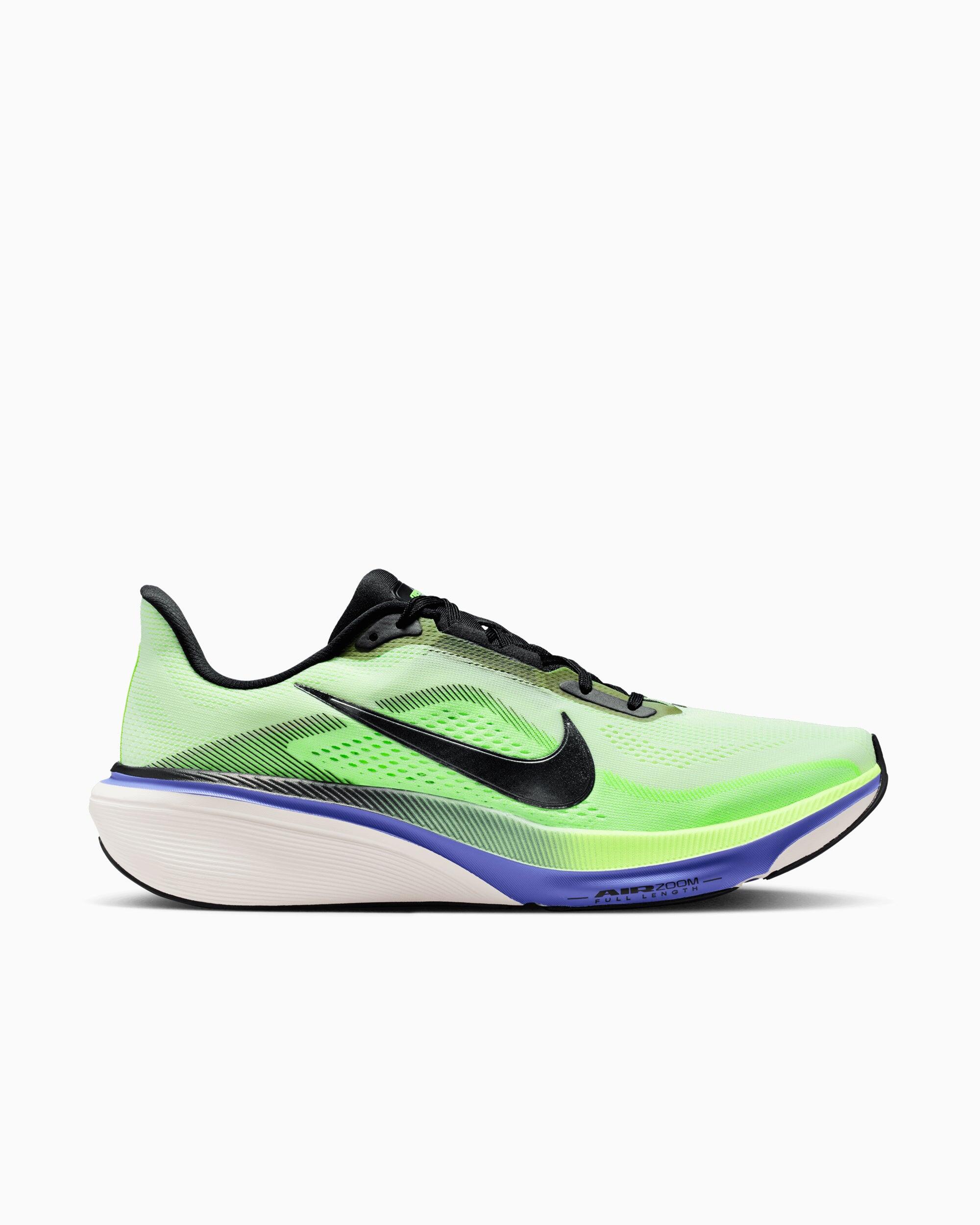 NIKE picture
