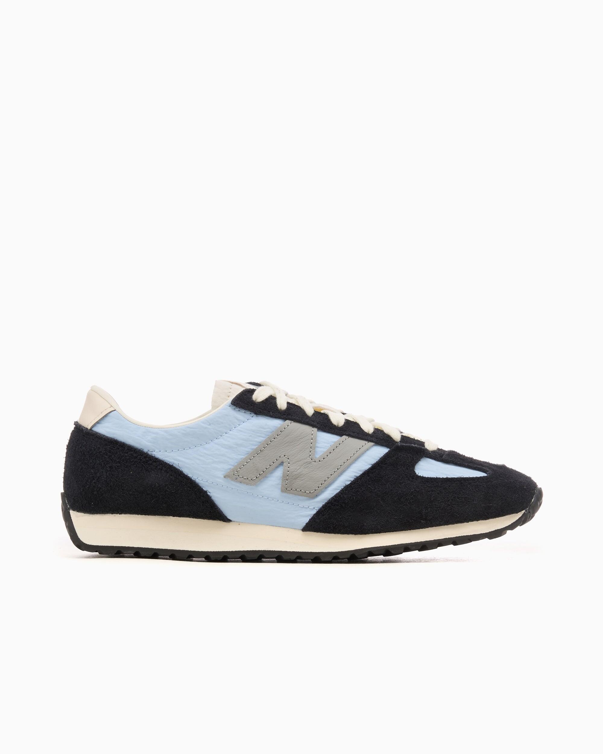 NEW BALANCE picture