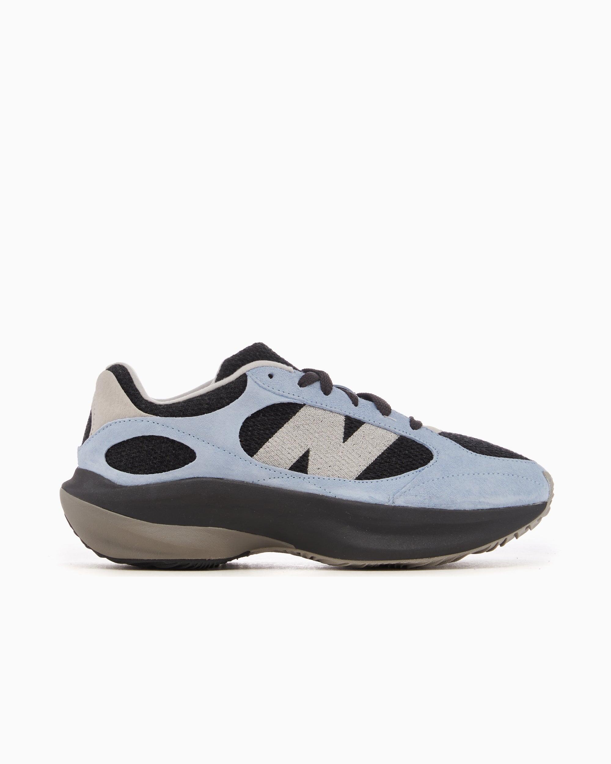 NEW BALANCE picture