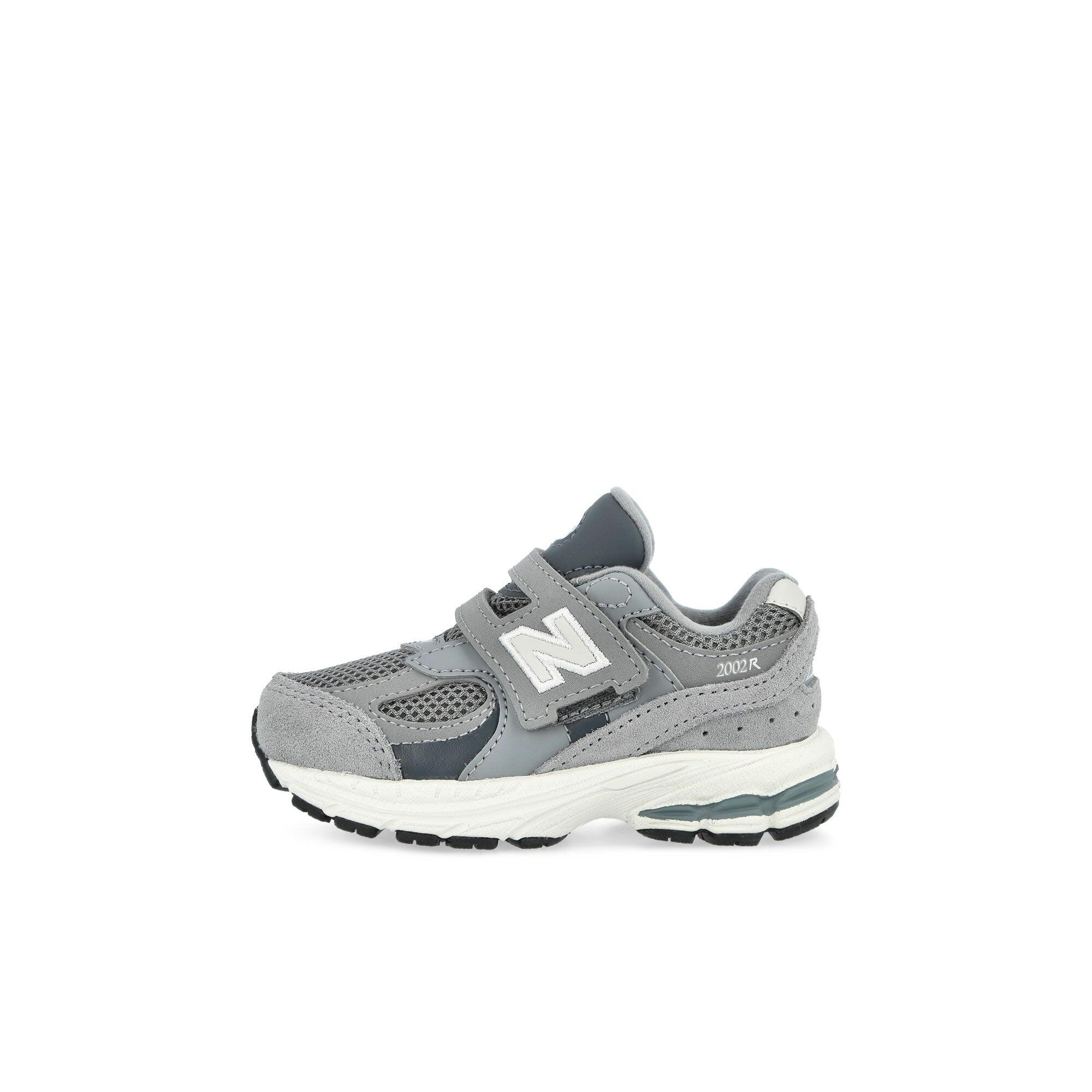 NEW BALANCE picture