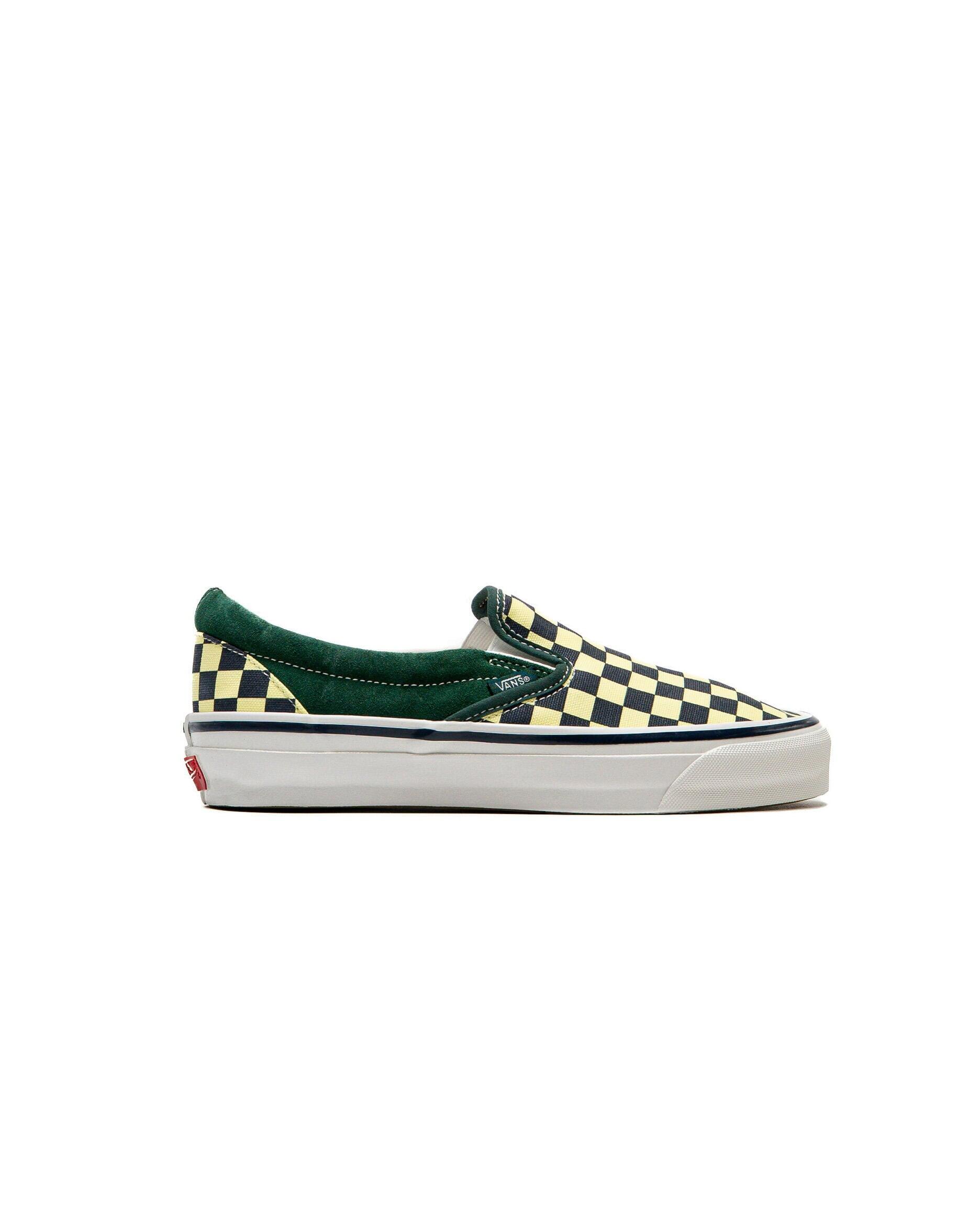 VANS picture