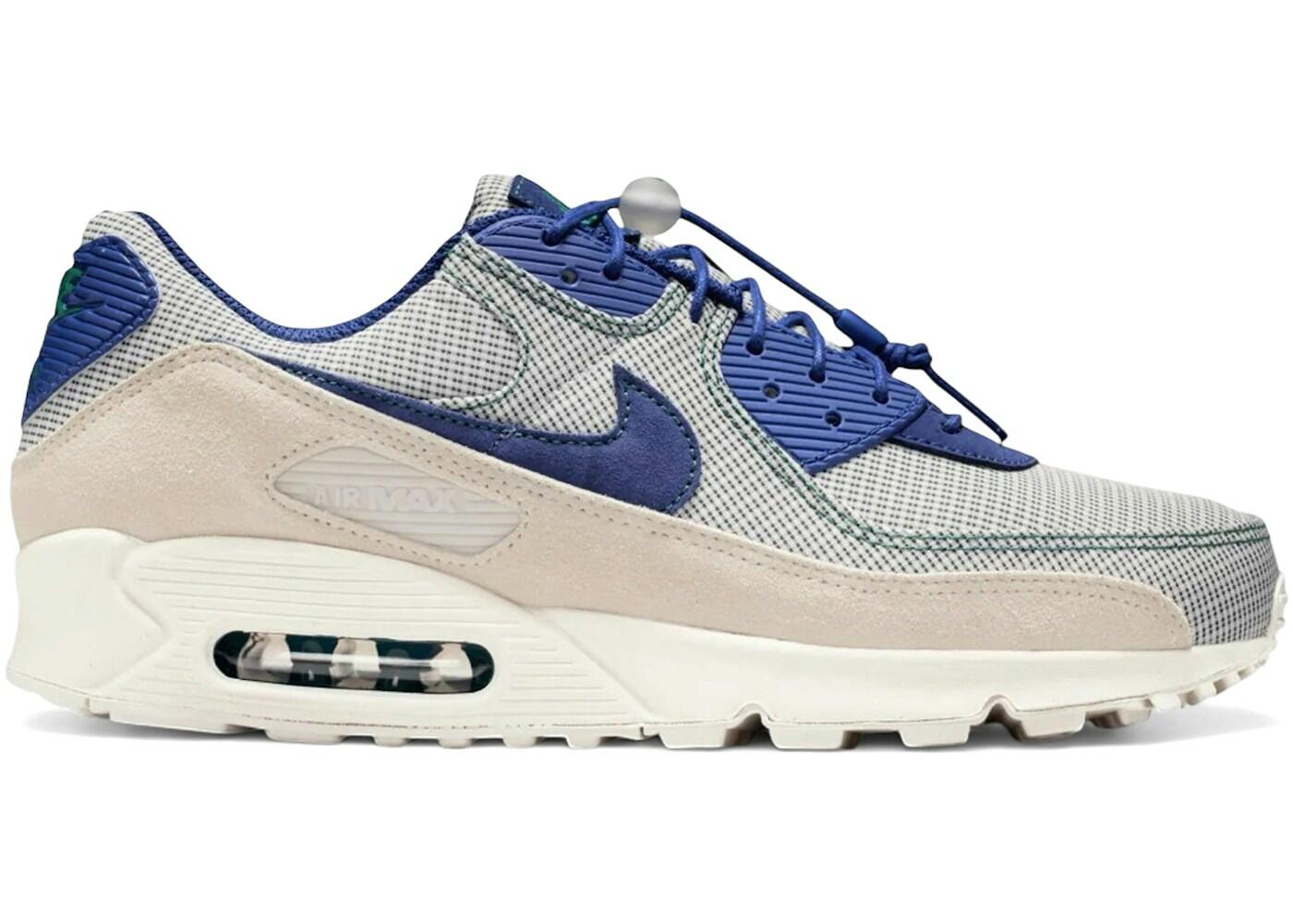 NIKE picture