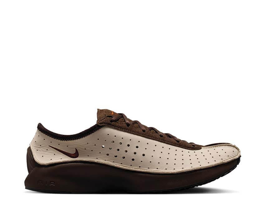 NIKE picture