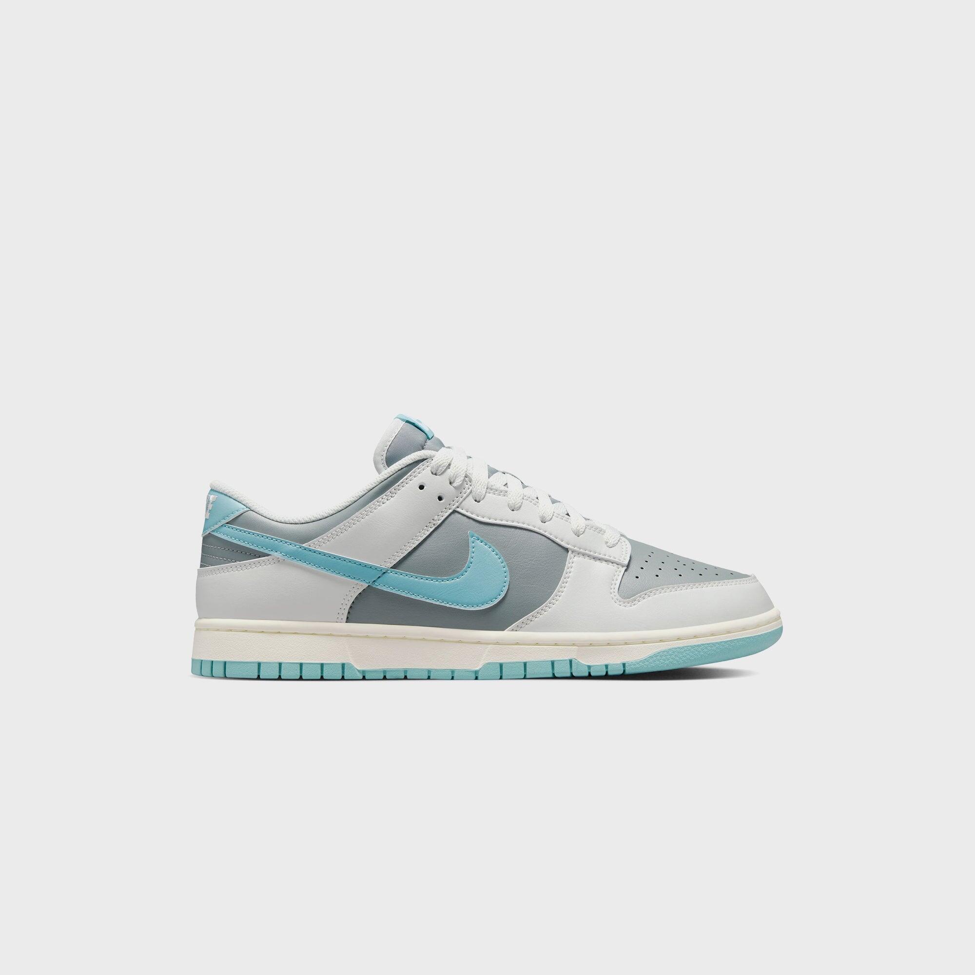 NIKE picture