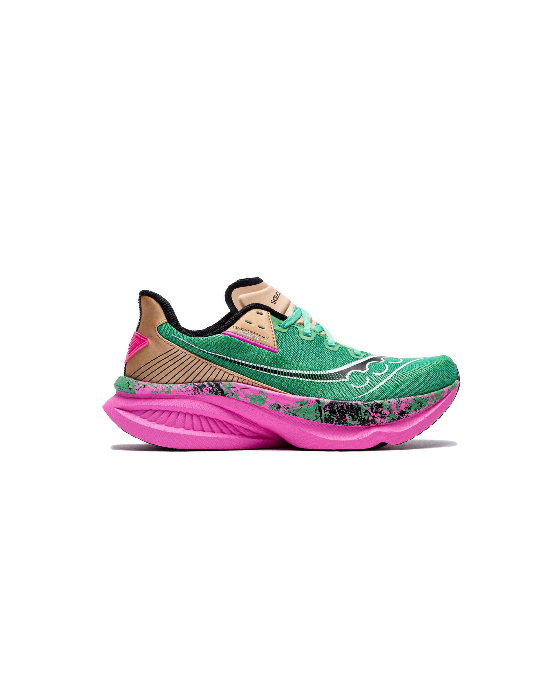 SAUCONY picture