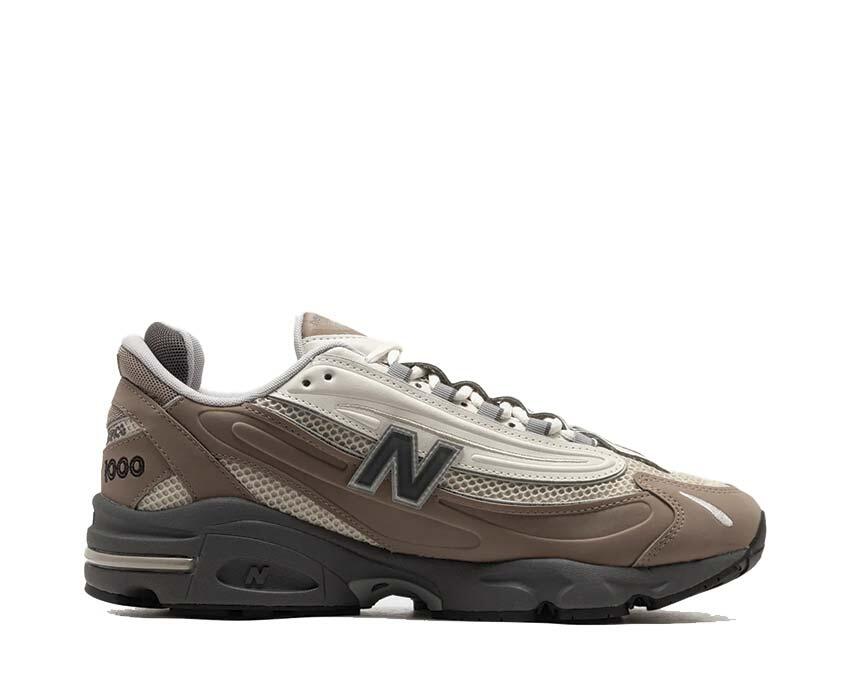 NEW BALANCE picture