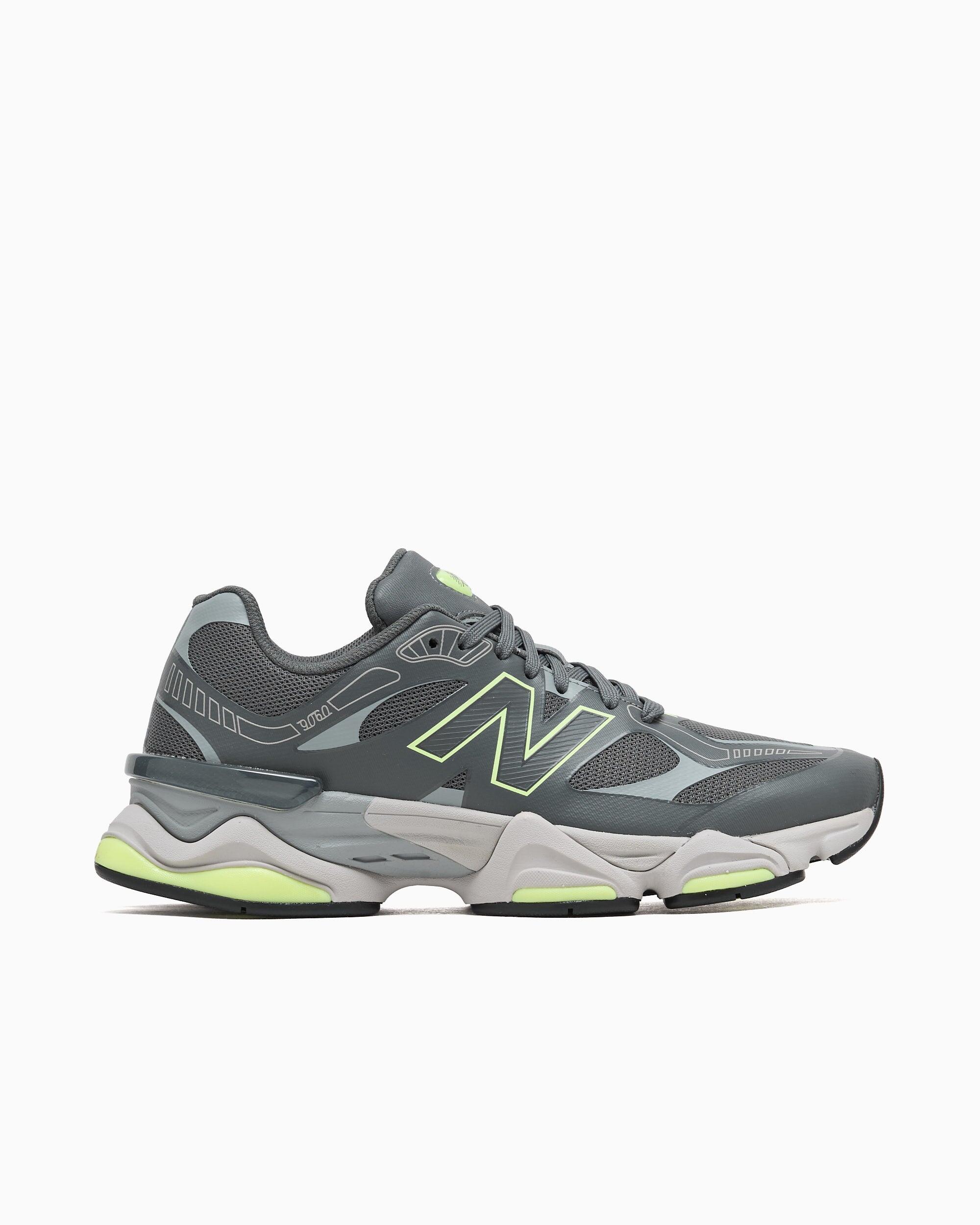 NEW BALANCE picture