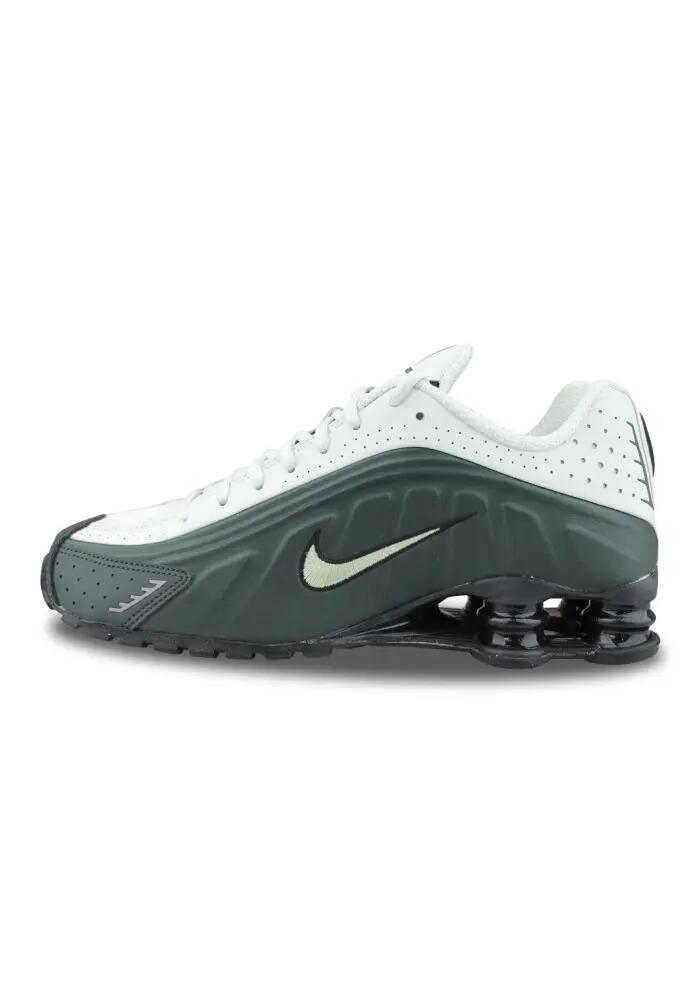 Nike Shox R4 Black Spurce Olive Hq1988-300 2/5