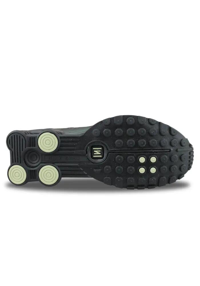 Nike Shox R4 Black Spurce Olive Hq1988-300 4/5