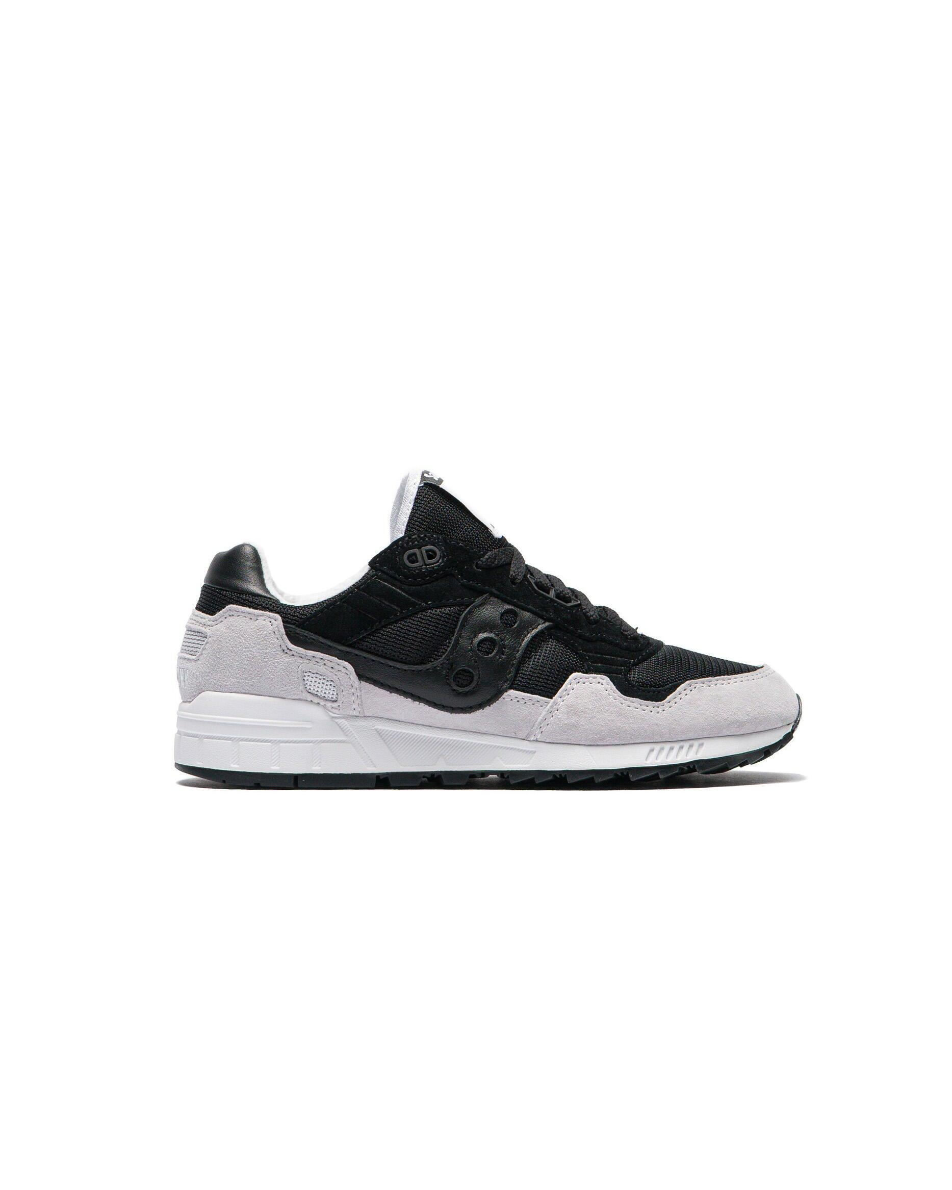 SAUCONY picture