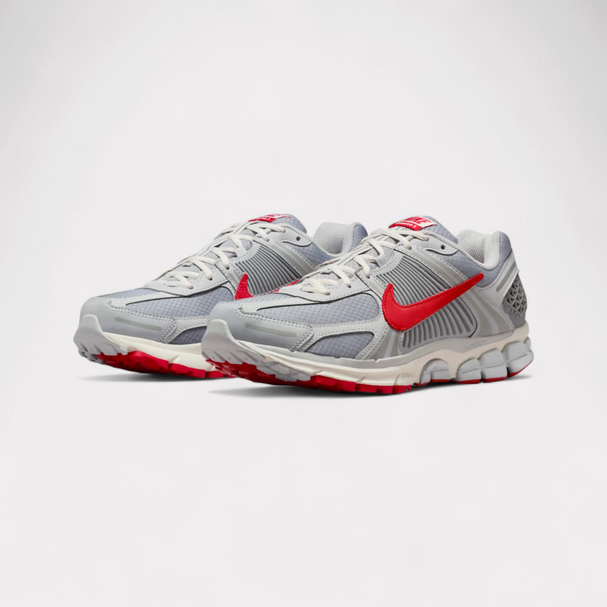 Nike Zoom Vomero 5 - Grey Fog Red 2/7