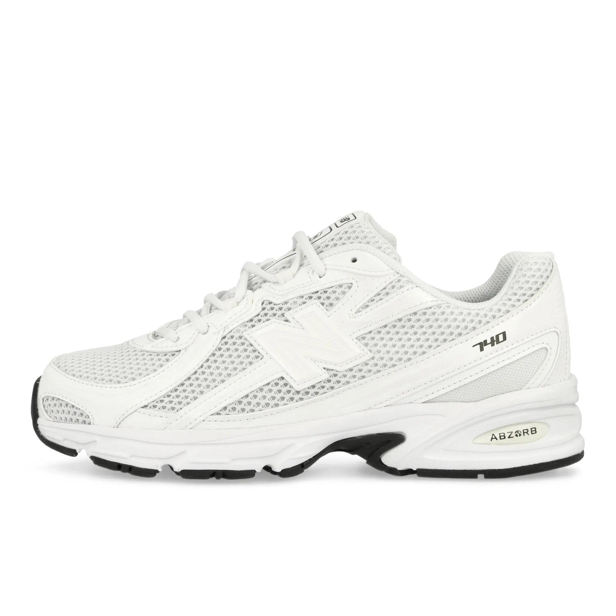 NEW BALANCE picture