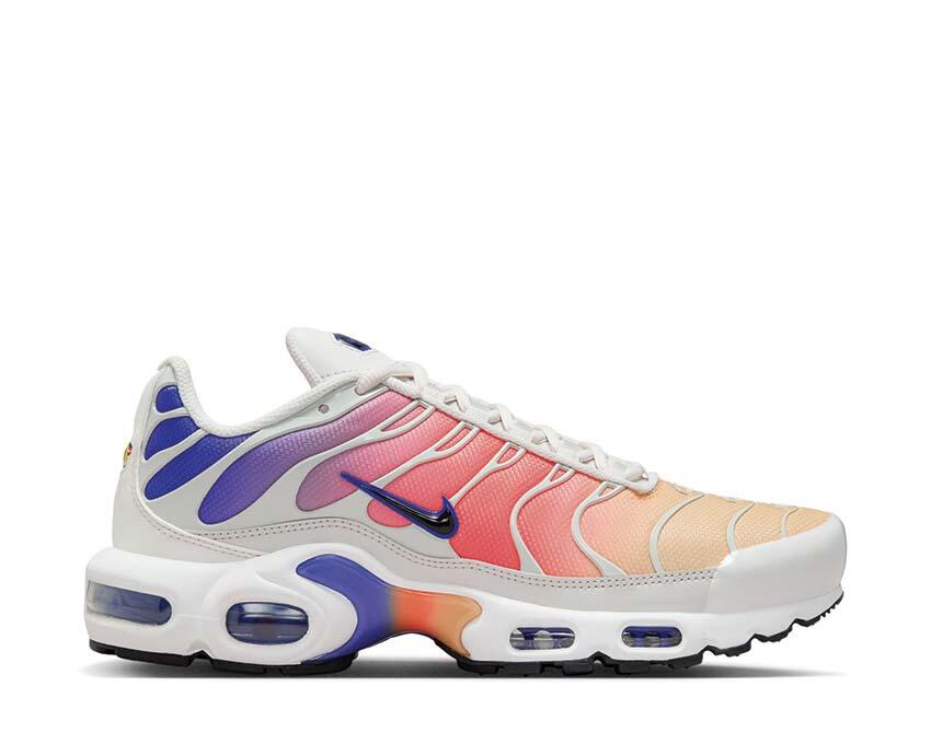NIKE picture