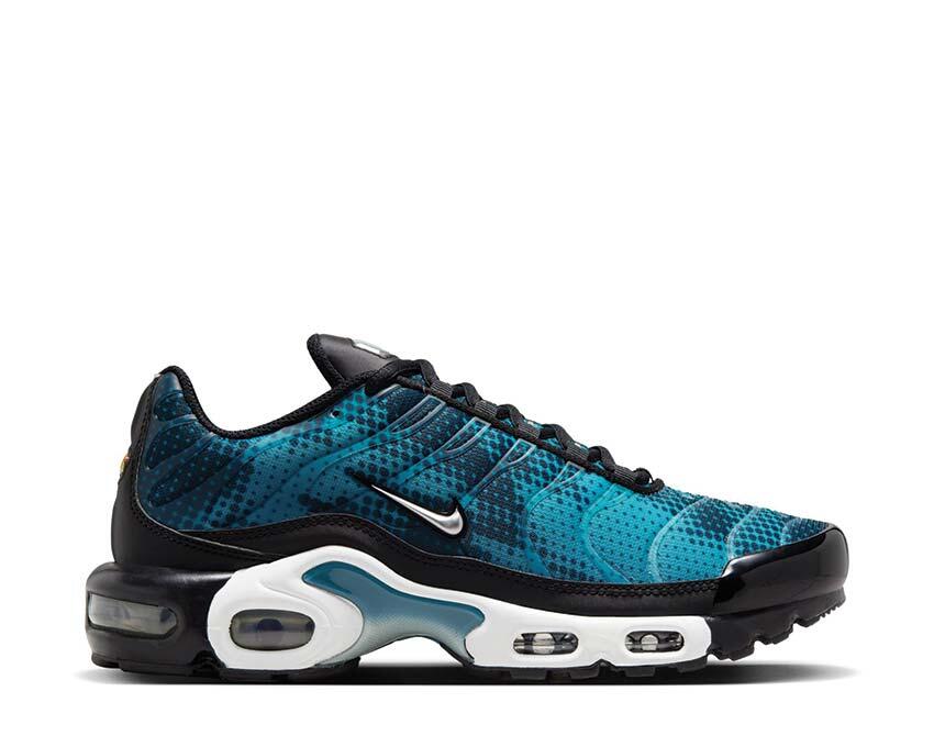 NIKE picture