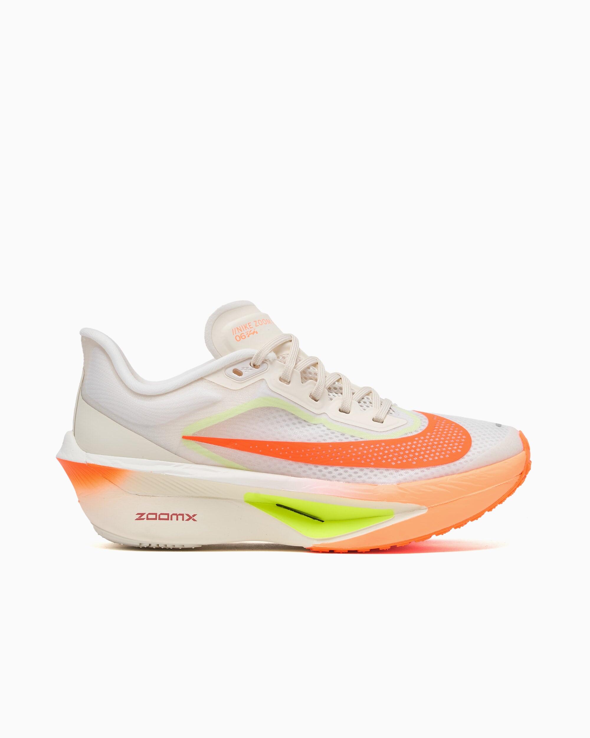 NIKE picture