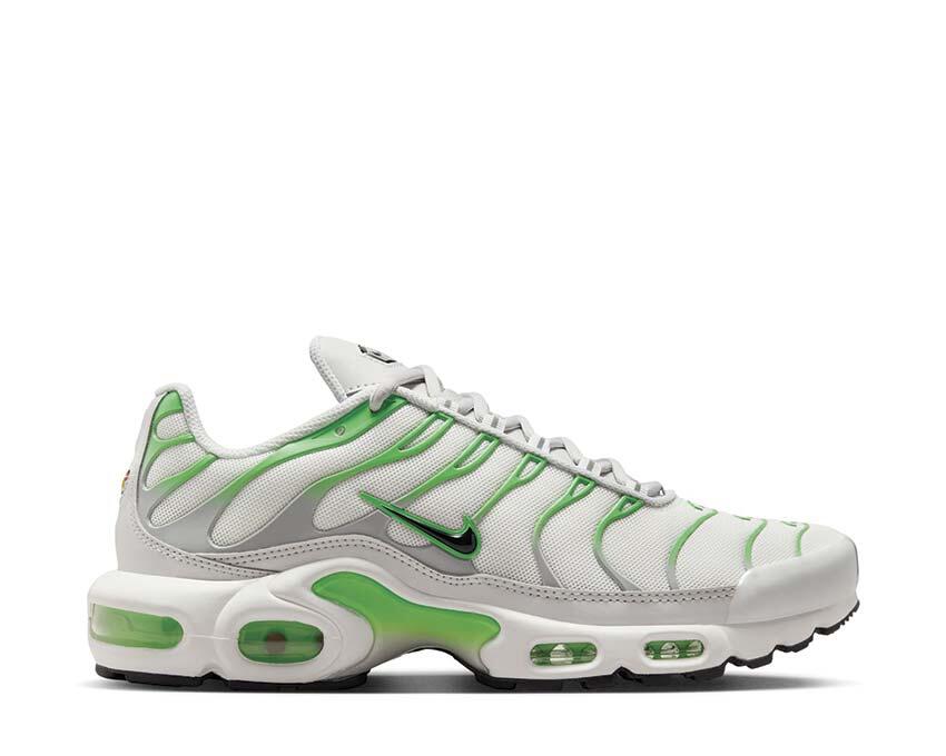 NIKE picture