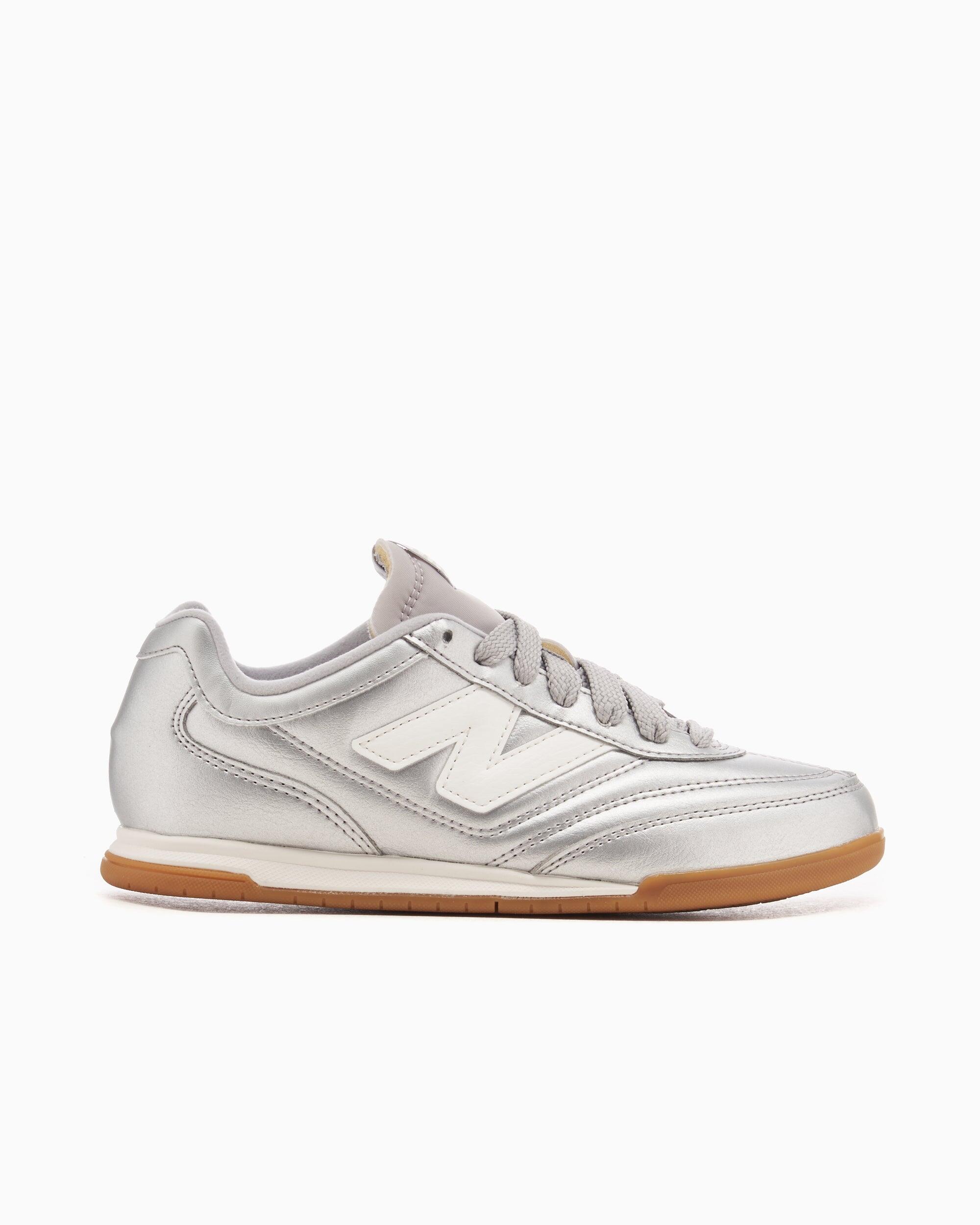 NEW BALANCE picture