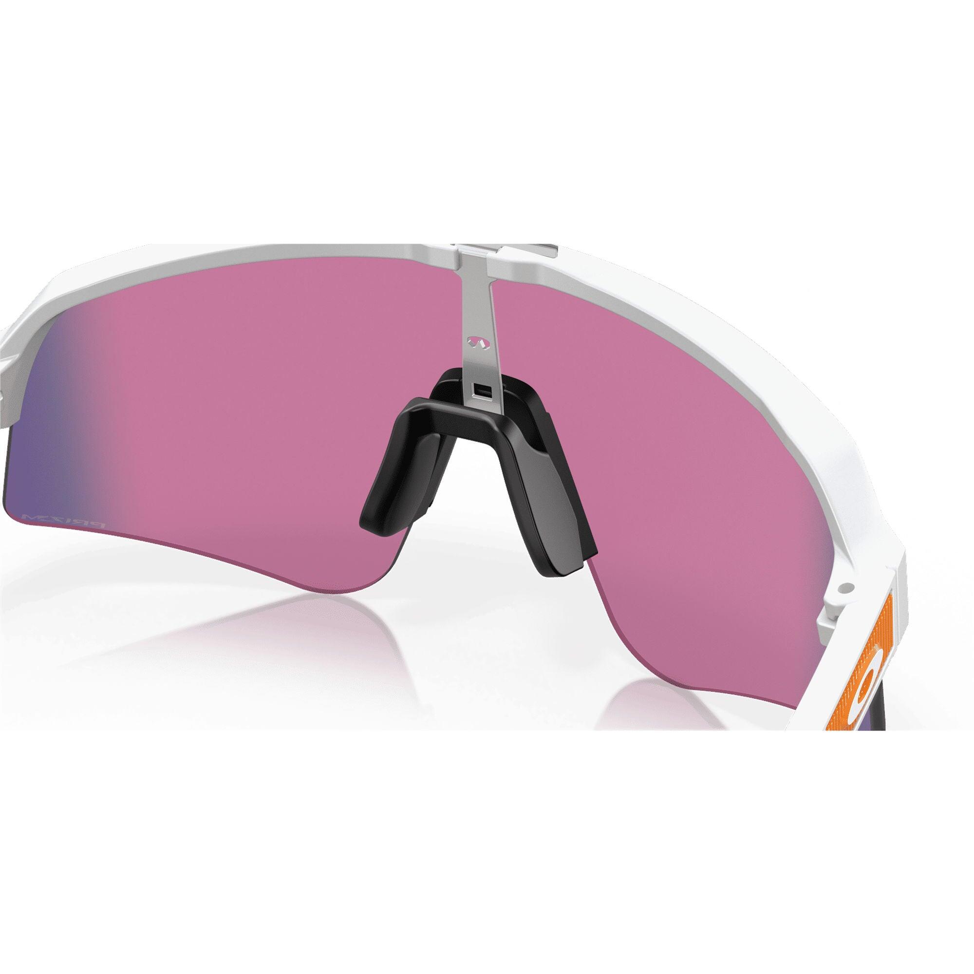 Gafas de sol Oakley Hombre Sutro Lite Sweep color blanco 7/9