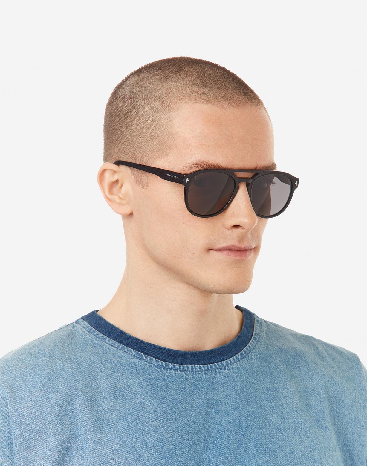 HAWKERS - Lunettes de soleil pour Homme et Femme polarisés noirs noirs - DIVER 6/7