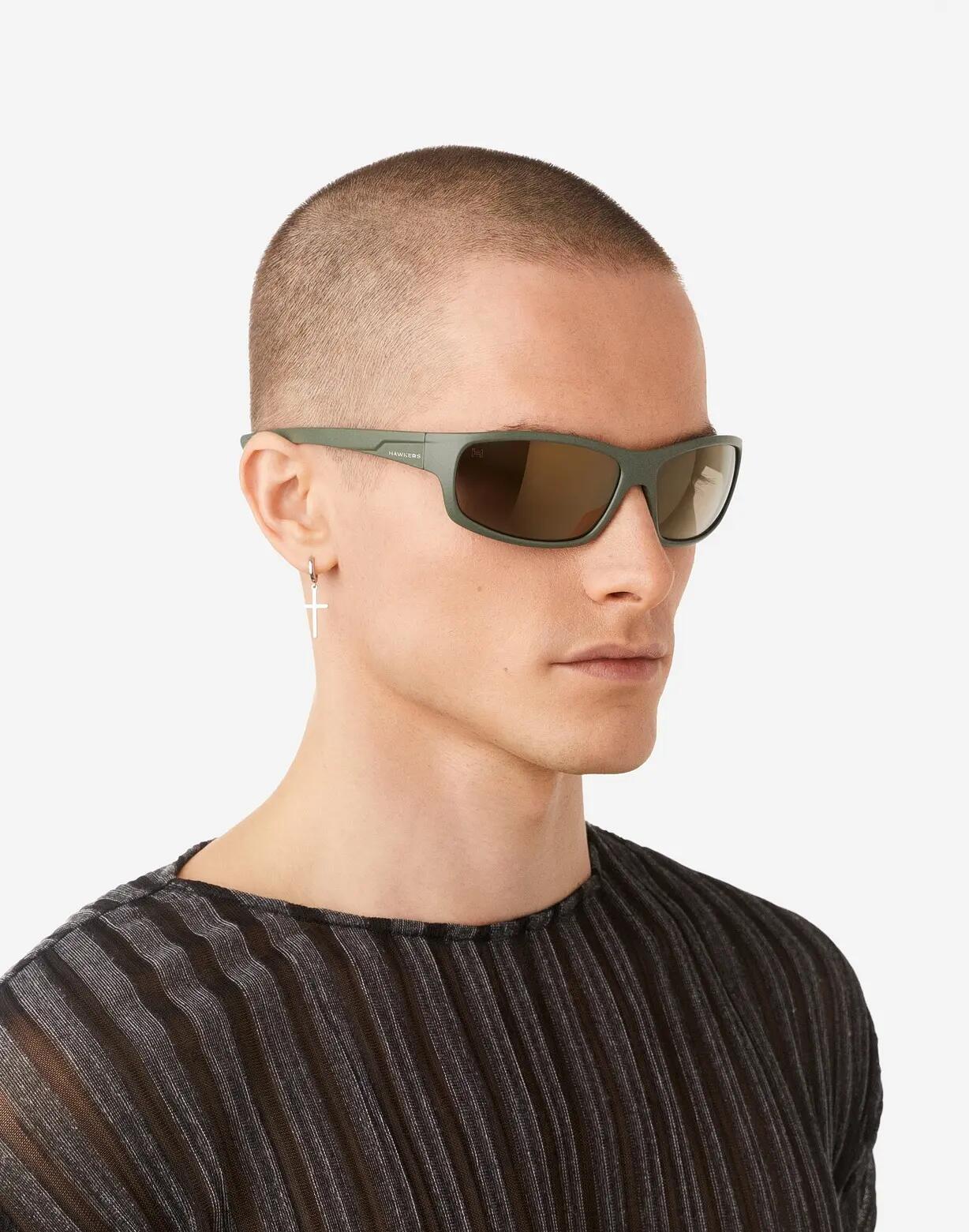 HAWKERS - Lunettes de soleil pour Homme et Femme Sage métallique beige - BOOST 6/8