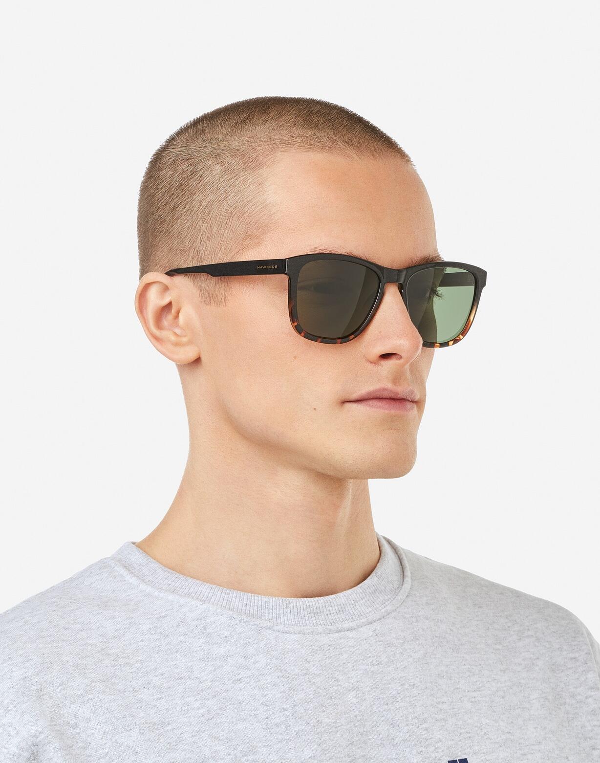HAWKERS - Gafas de sol para Hombre y Mujer CAREY ALLIGATOR POLARIZED - ZHANNA 6/8