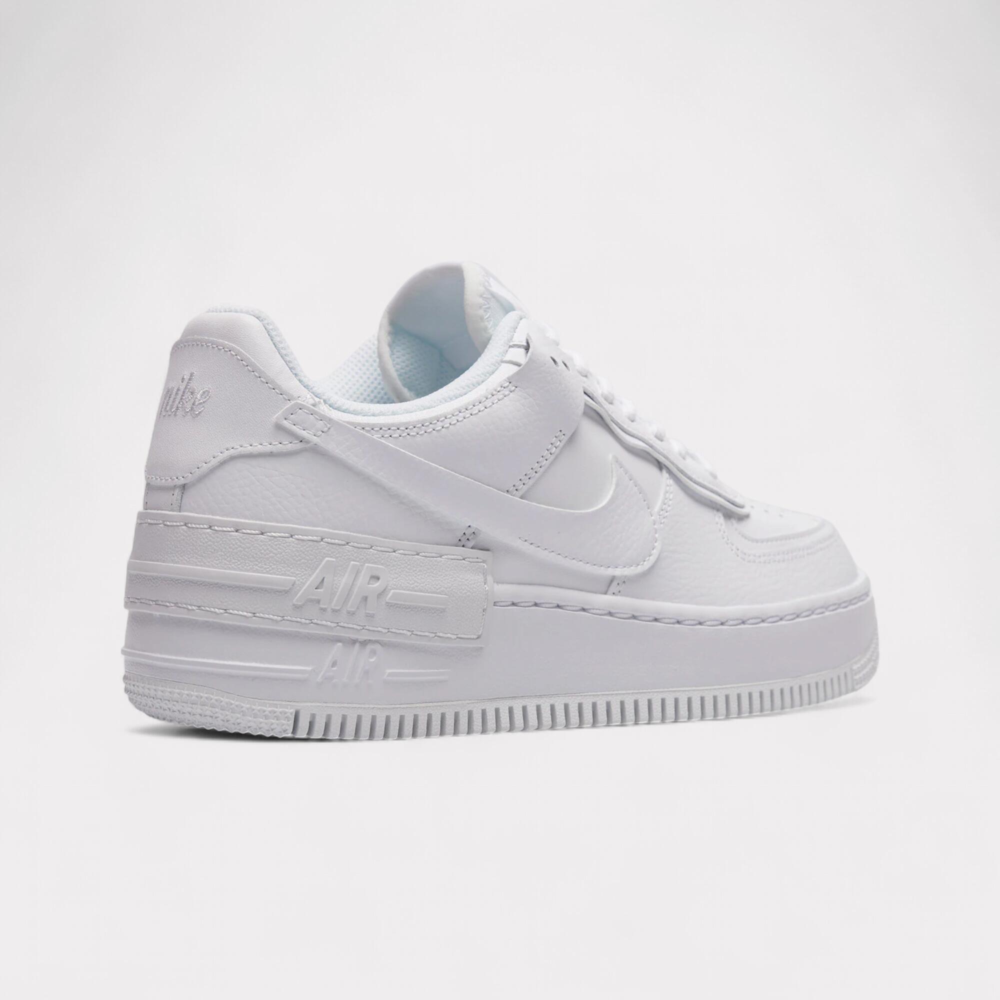Frauen - Lifestyle - Schuhe - Bequem, modern - Air Force 1 Shadow - Weiß. 4/6