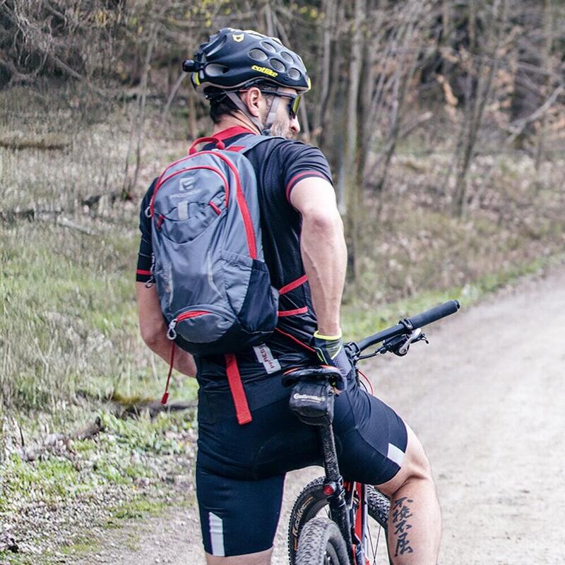Cyklistický batoh Speed 15